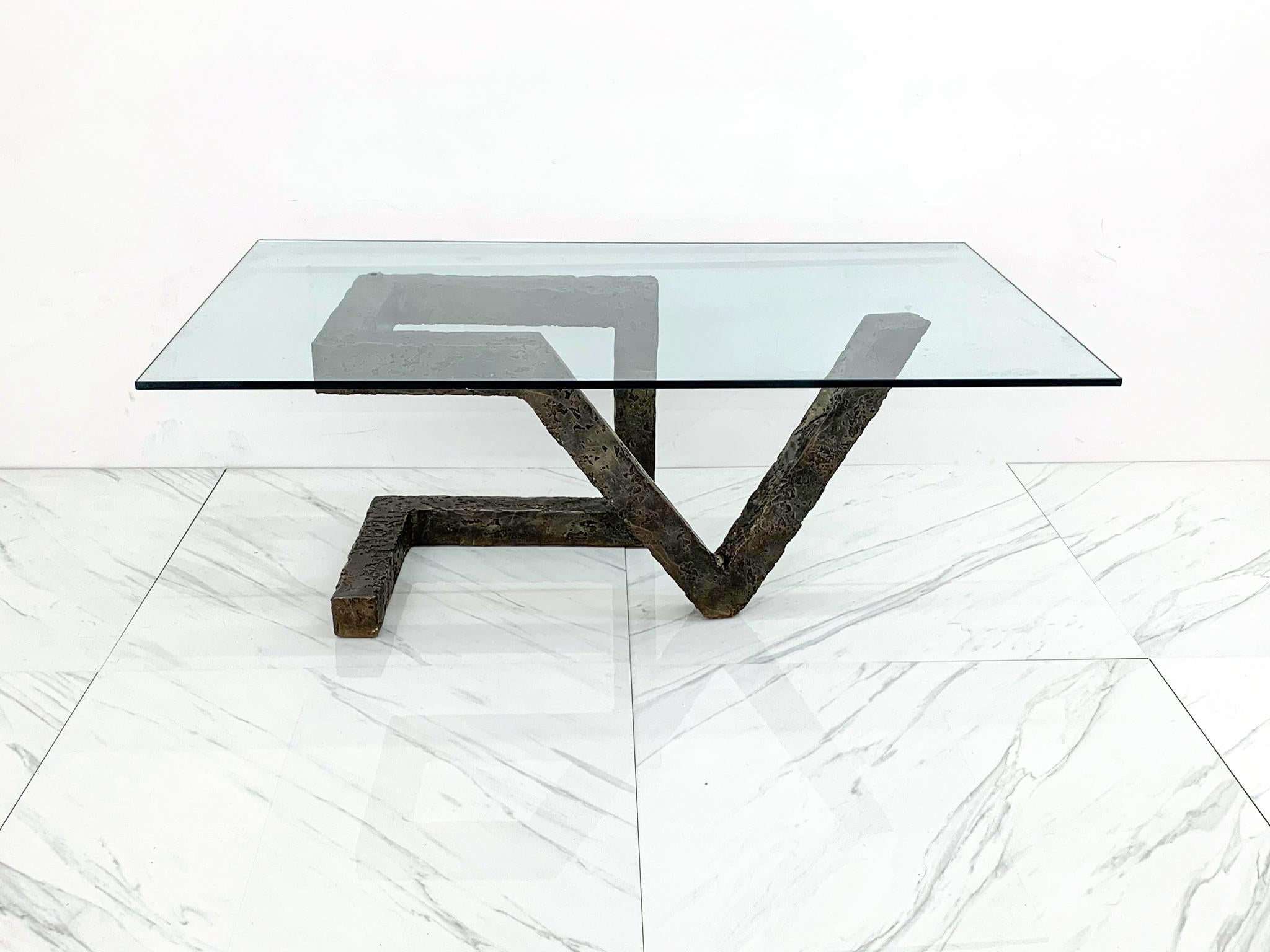Cold-Painted Brutalist Cast Metal Geometric Dining Table in the Manner of Paul Evans For Sale