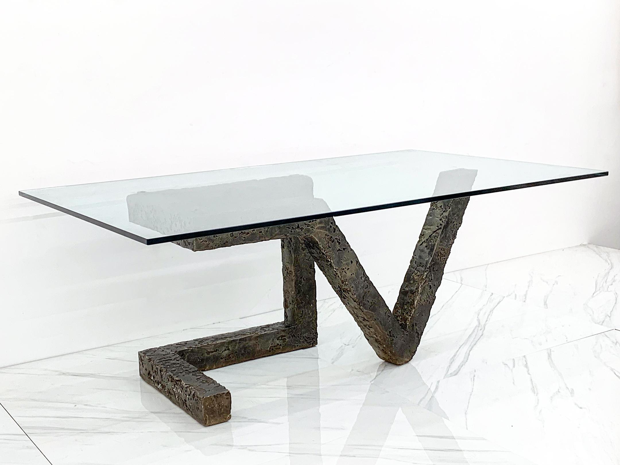 Brutalist Cast Metal Geometric Dining Table in the Manner of Paul Evans For Sale 2