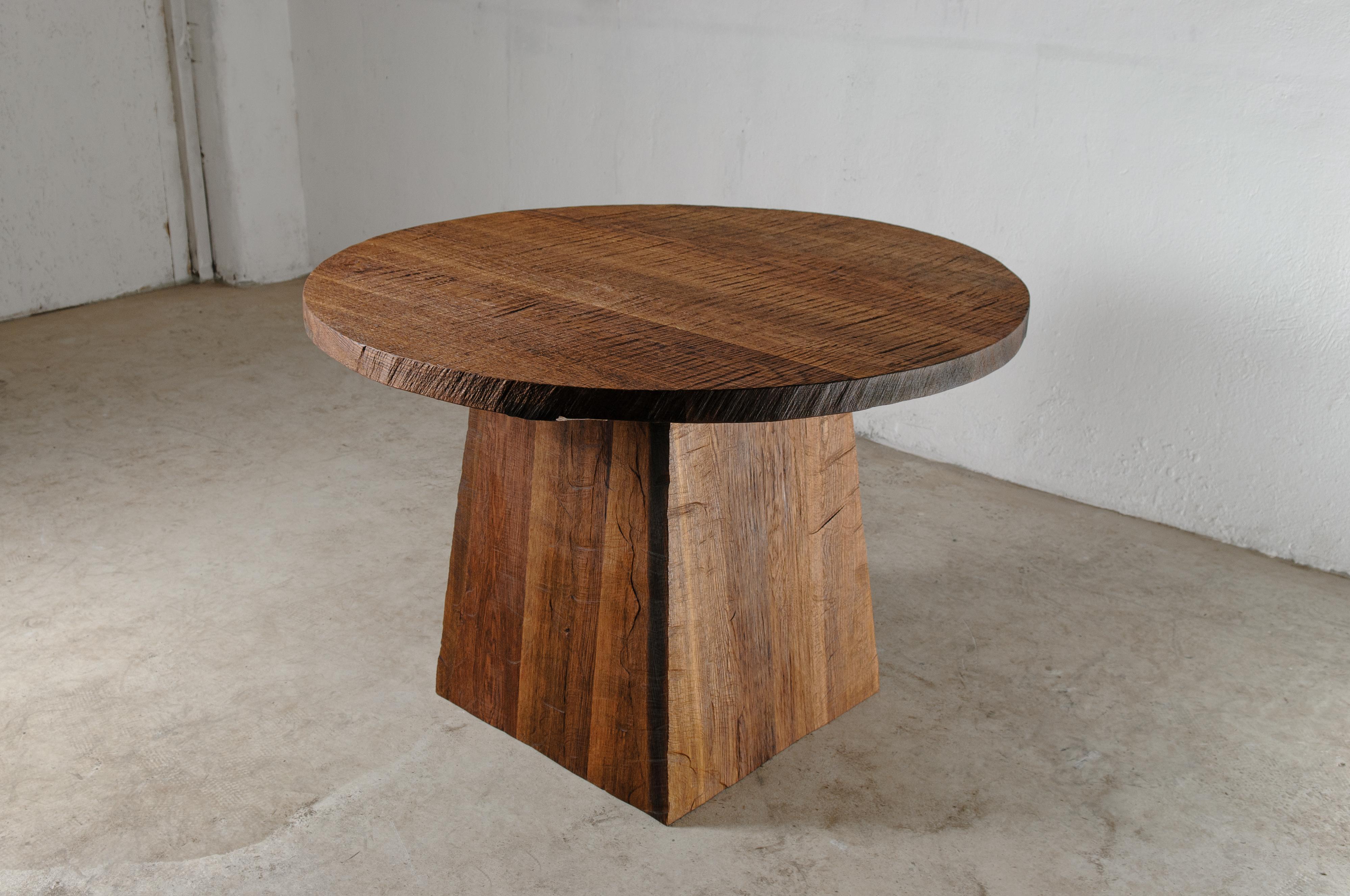Brutalist center table N1 in solid oakwood.

Dimensions: 
D. 150 x H. 76 cm

Unique piece made to order.

Founded by artist Denis Milovanov, SÓHA design studio conceives and produces furniture design and decorative objects in solid oak in an