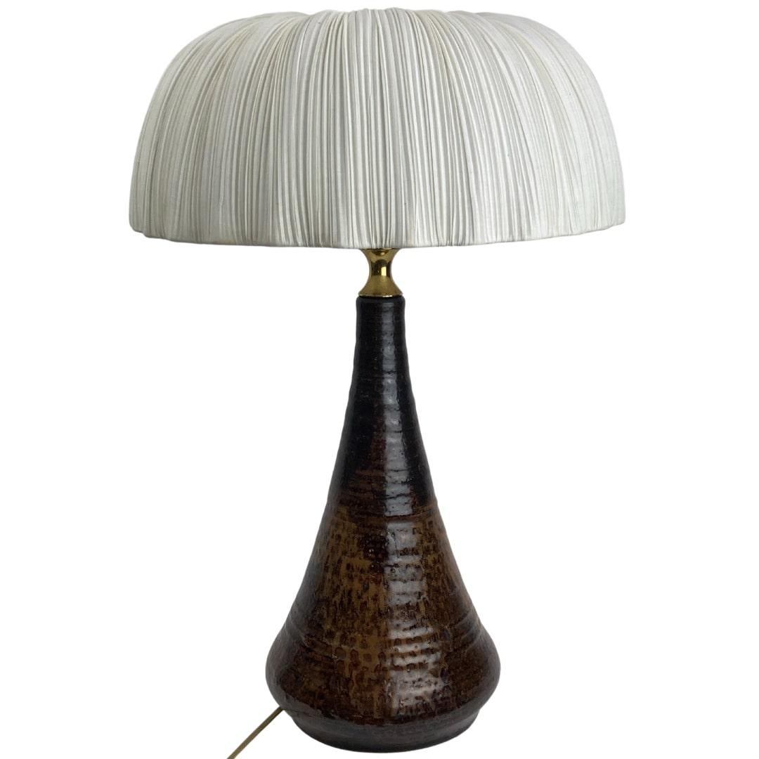 Brutalist Ceramic and Brass Table Lamp Mushroom Shade, Germany, 1960s In Good Condition In Zaandam, NL