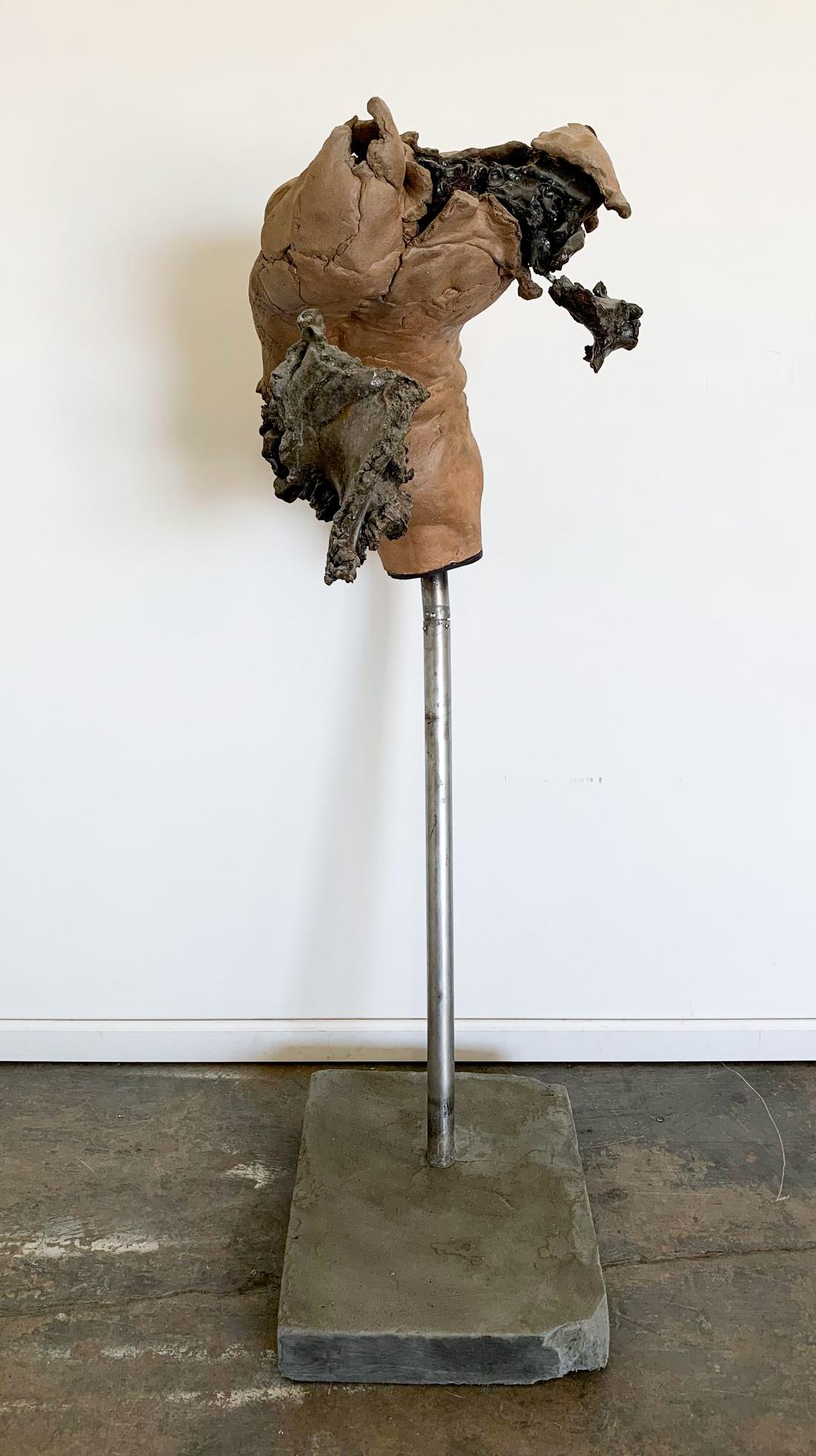 Buste féminin brutaliste en céramique et bronze 
