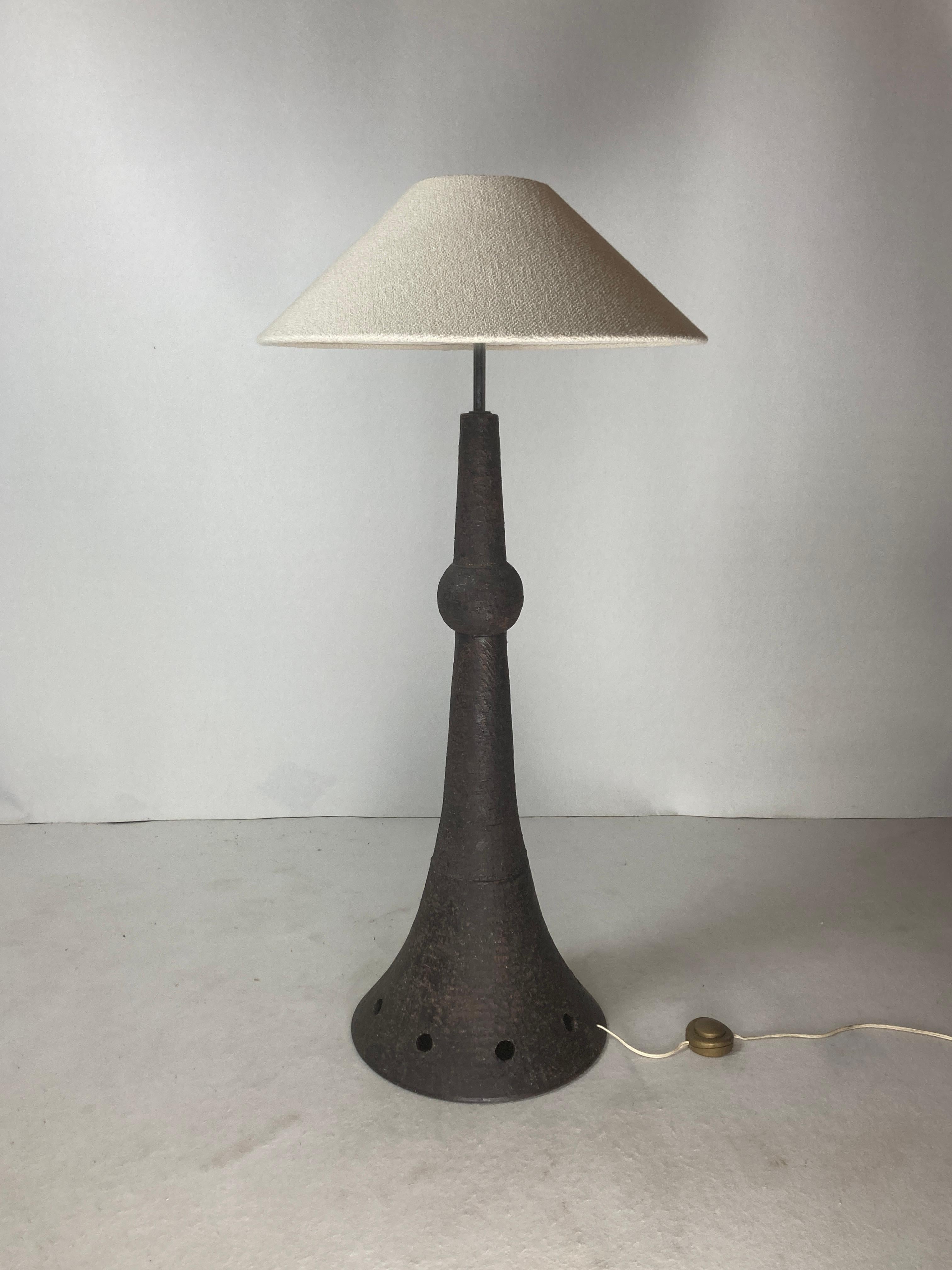 Lampadaire brutaliste en céramique avec abat-jour en bouclette, Pays-Bas, années 1960 en vente 2