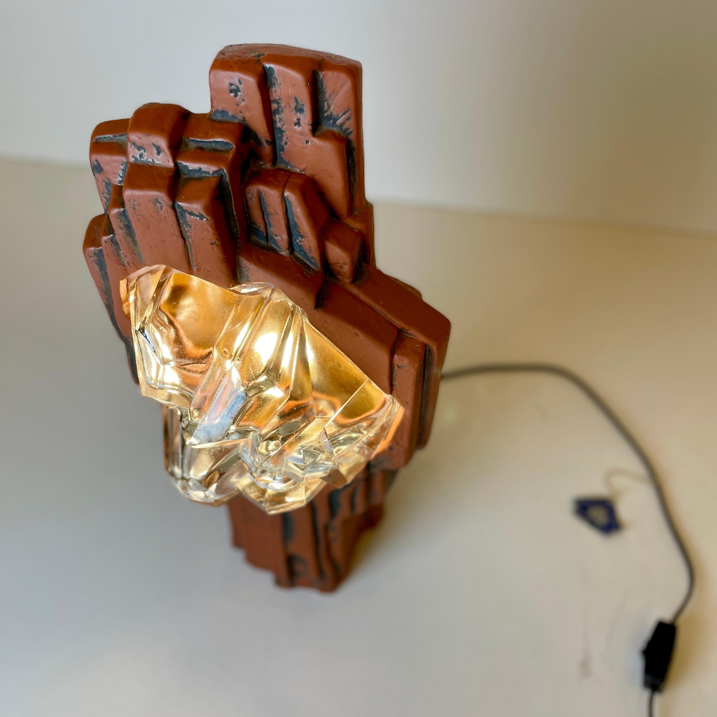 Brutalist Ceramic Table Lamp From The 60'S In Good Condition For Sale In Brussel, BE
