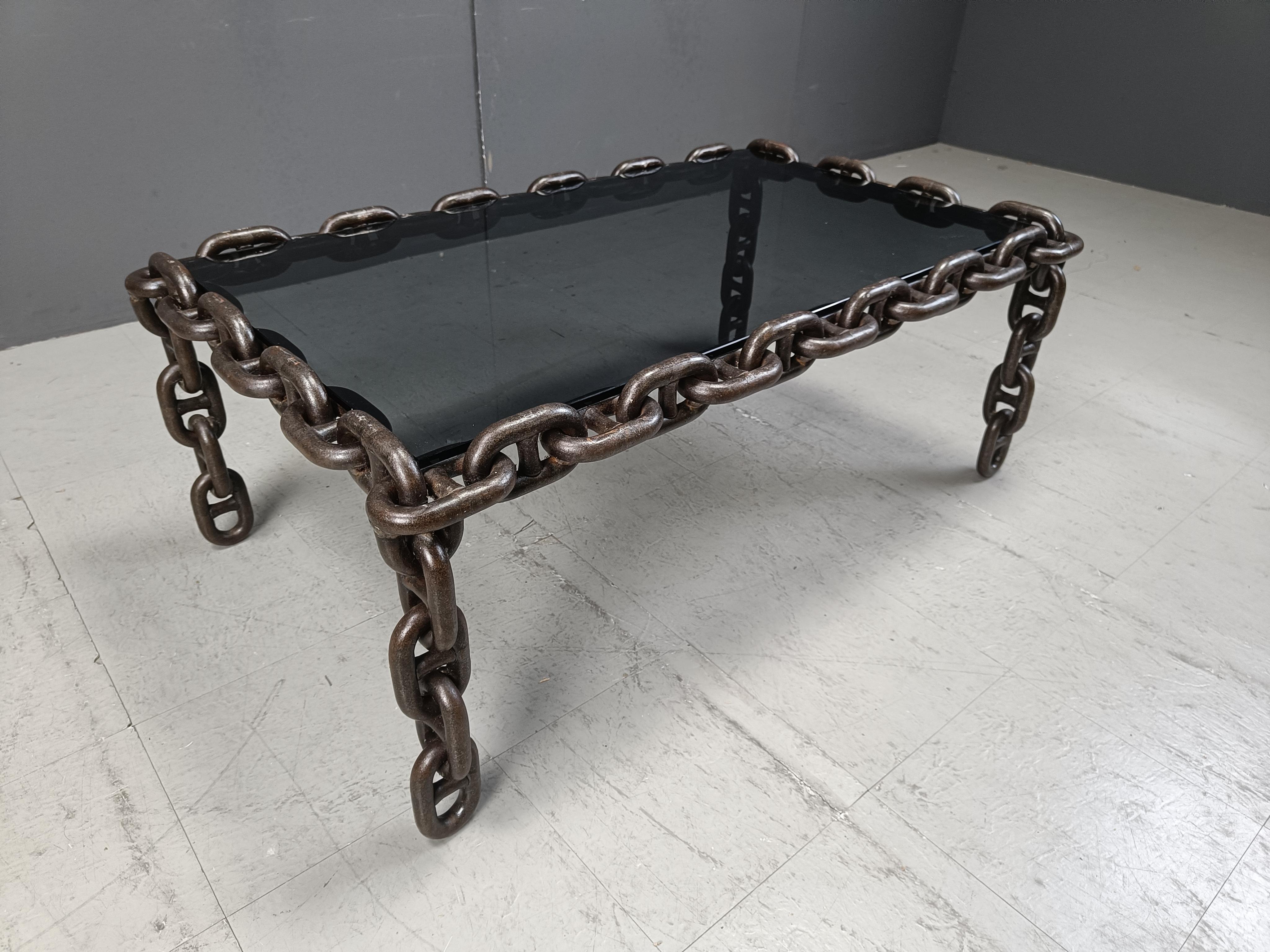 Brutalist chain link coffee table, 1970s 1