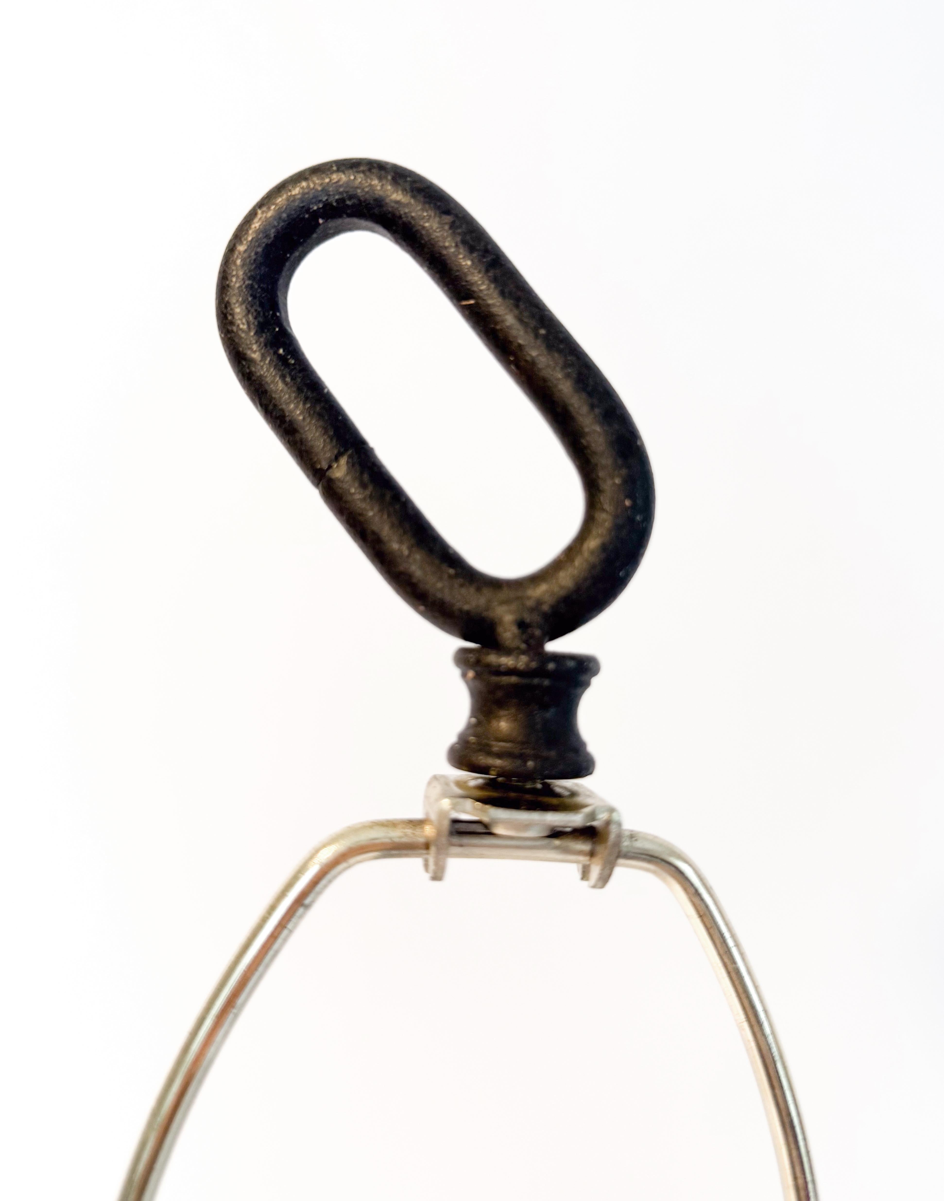 Inconnu Brutalist Chain Link Lamp in the Style of Franz West en vente