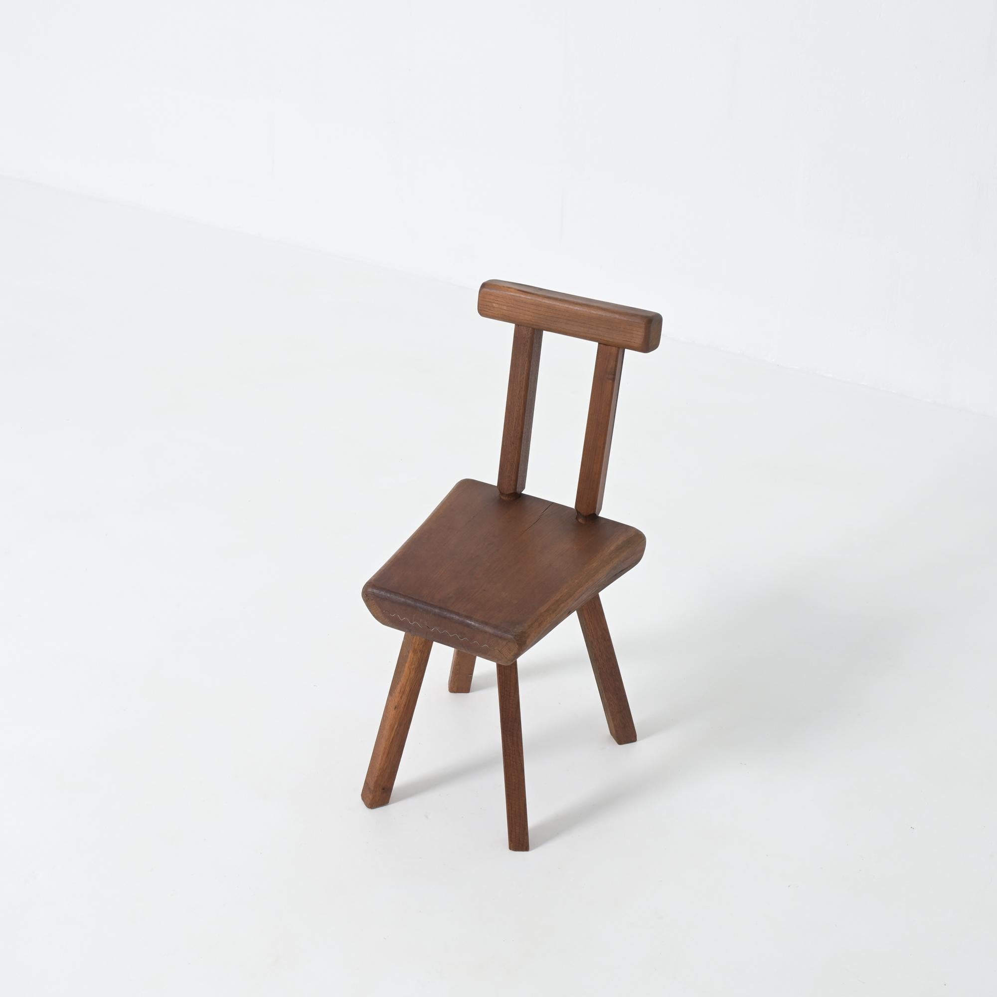 Brutalist Chair by Mobichalet (Belgisch) im Angebot
