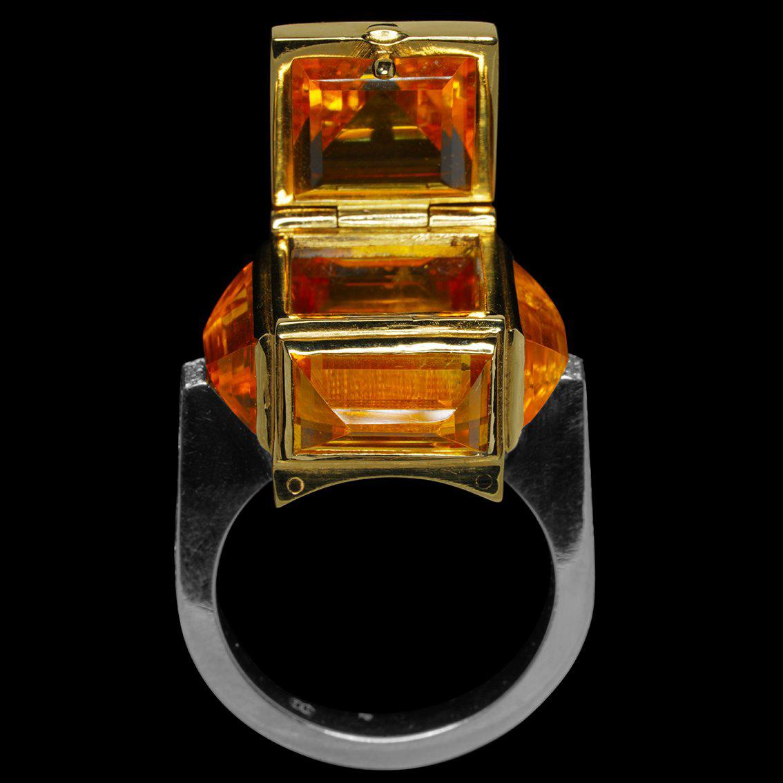 Brutalist Chamber Ring in 18 Karat Yellow and White Gold, Citrine and Diamonds For Sale 8