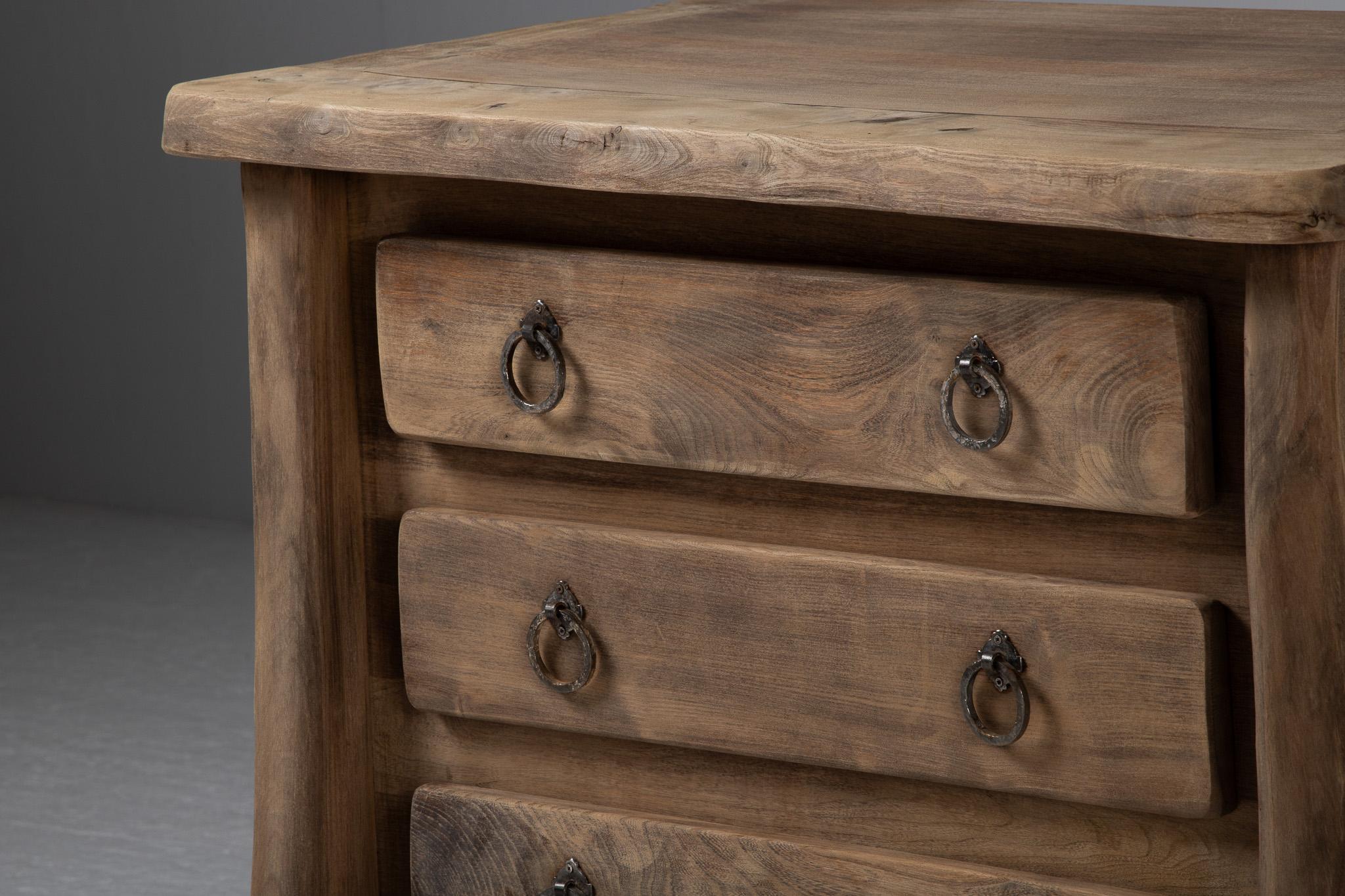 Brutalist, Chest of Drawers, Solid Elm, France, 1970s In Good Condition For Sale In Kaštel Sućurac, Splitsko-dalmatinska županija