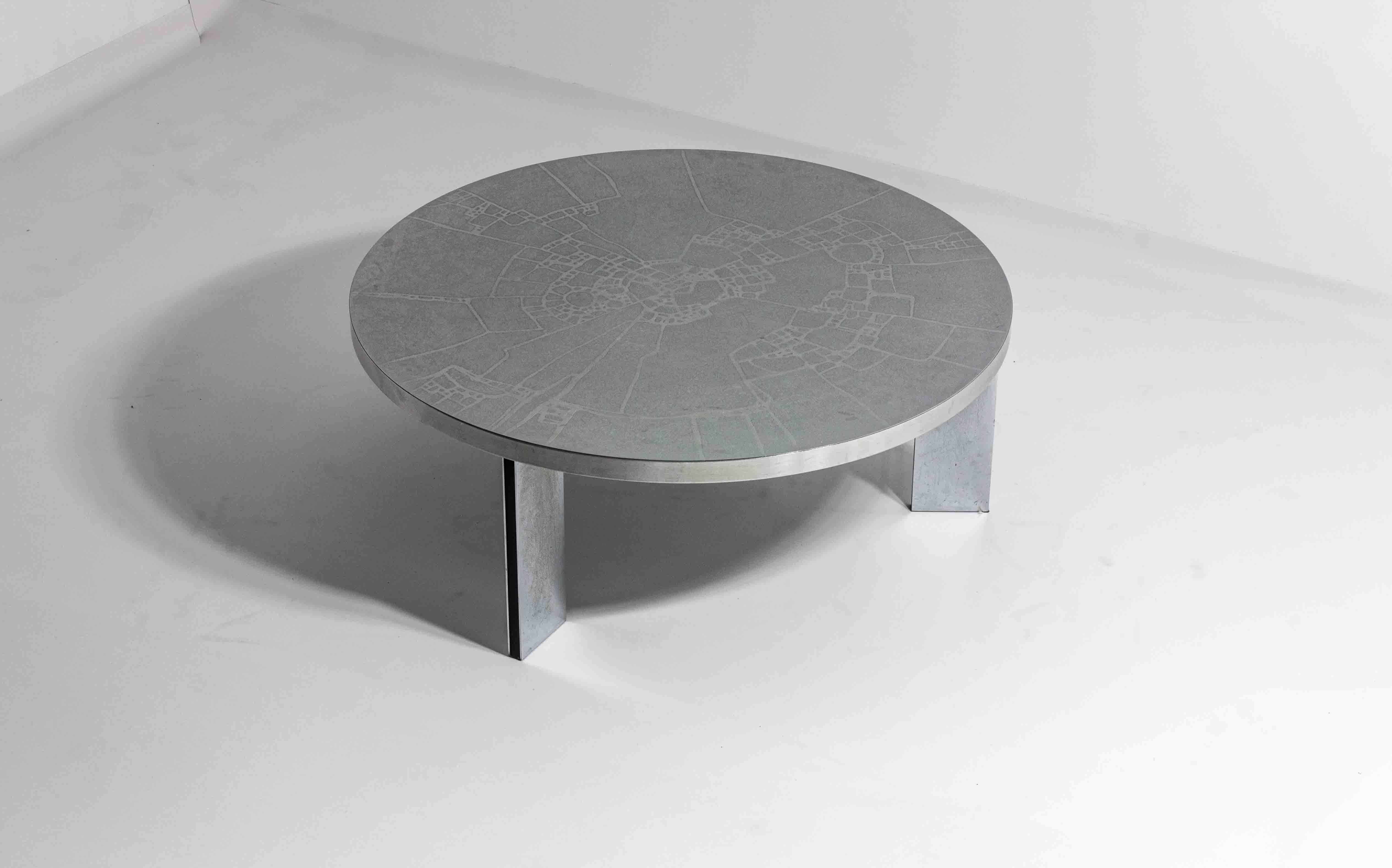 Brutalist chrome etched coffee table by Heinz Lilienthal, 1960s In Good Condition For Sale In Antwerpen, VAN