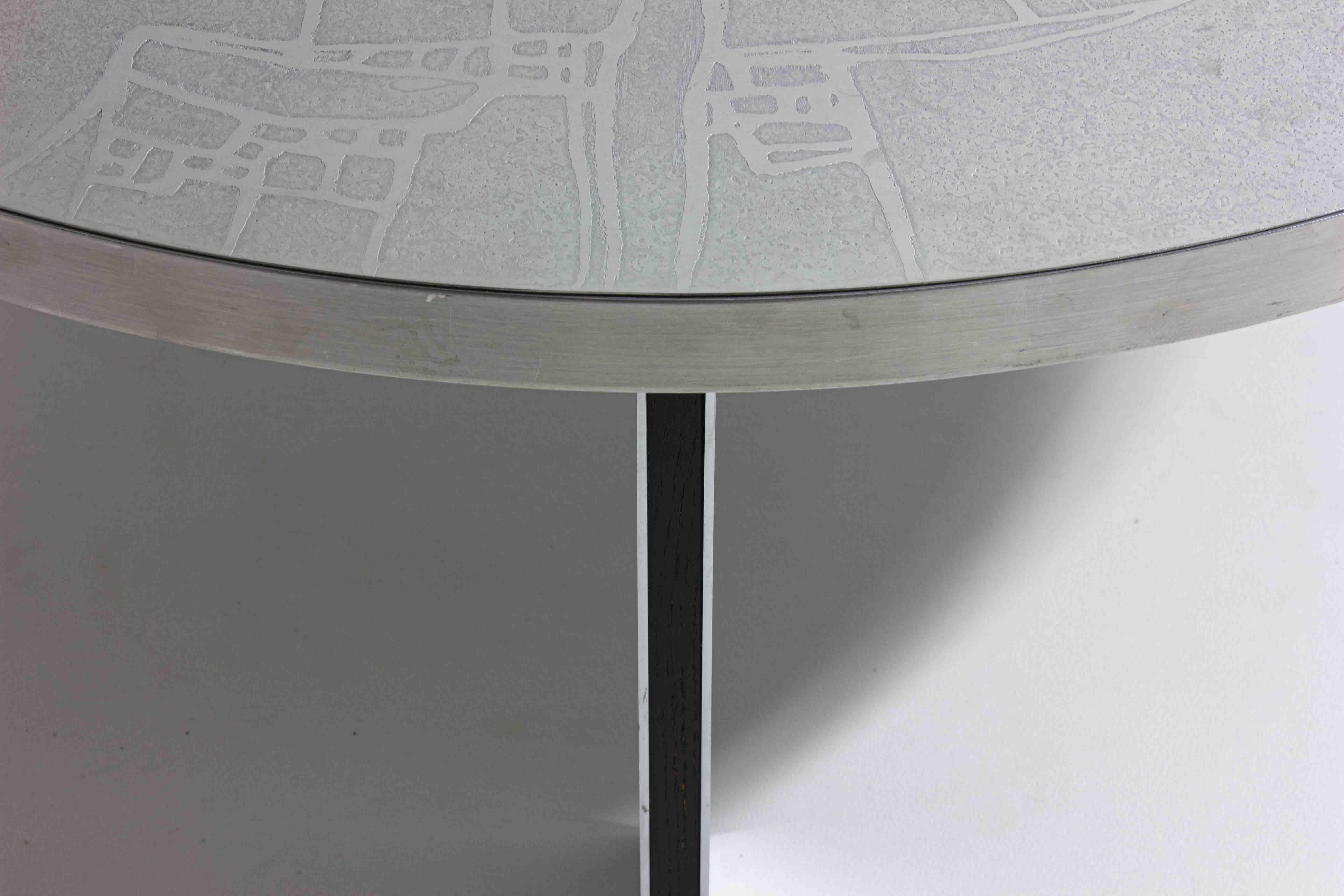 Metal Brutalist chrome etched coffee table by Heinz Lilienthal, 1960s For Sale