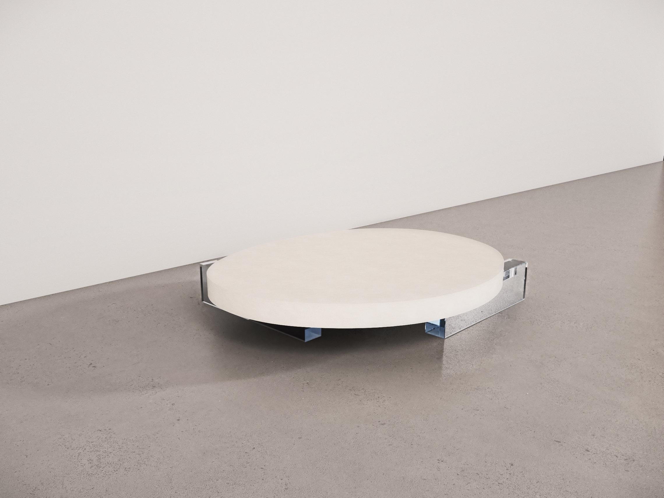 ÉTER Muebles - Colección FACIES
Hecha a mano en arcilla y resina no tóxica, la Colección FACIES redefine el mueble utilitario como gesto escultórico. Cada pieza se moldea cuidadosamente a mano, revelando la honestidad bruta de sus materiales a