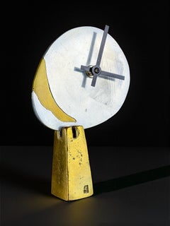 Horloge de style brutaliste signée Art3, bronze et aluminium, Espagne, années 1980