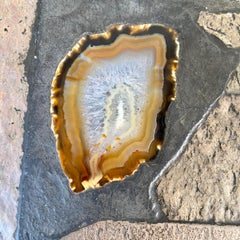 Table basse d'art brutaliste en pierre et agate en laiton Design Studio Stam Netherlands 1980