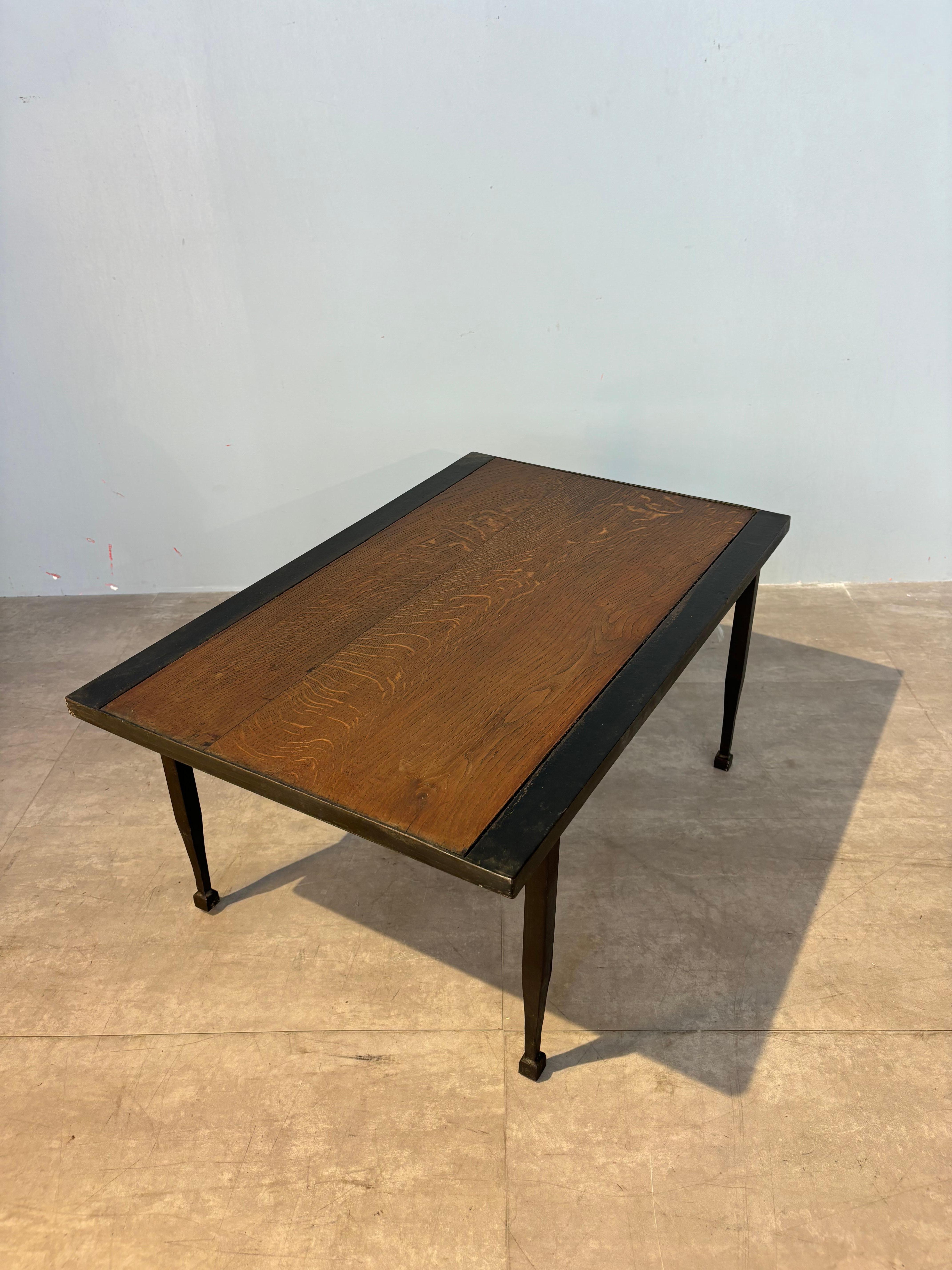 Brutalist coffee table circa 1960 For Sale 2