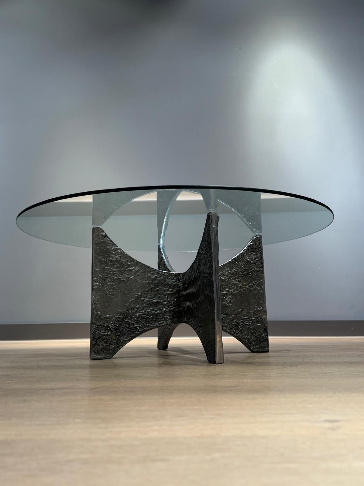 Table basse brutaliste du milieu du siècle dernier Bon état - En vente à MIJDRECHT, NL