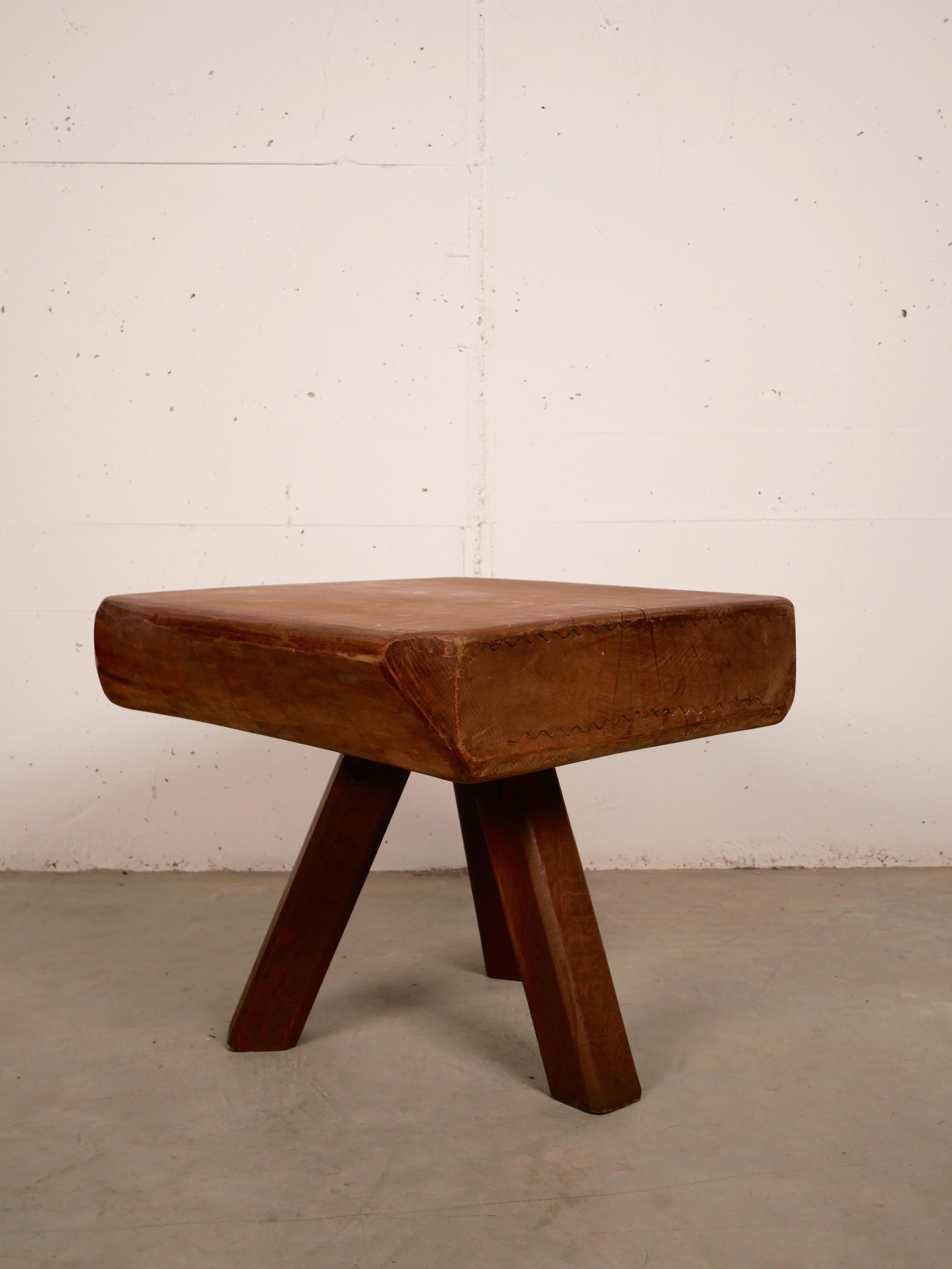 Milieu du XXe siècle Ensemble de tables basses brutalistes, Mobichalet, 1950 en vente