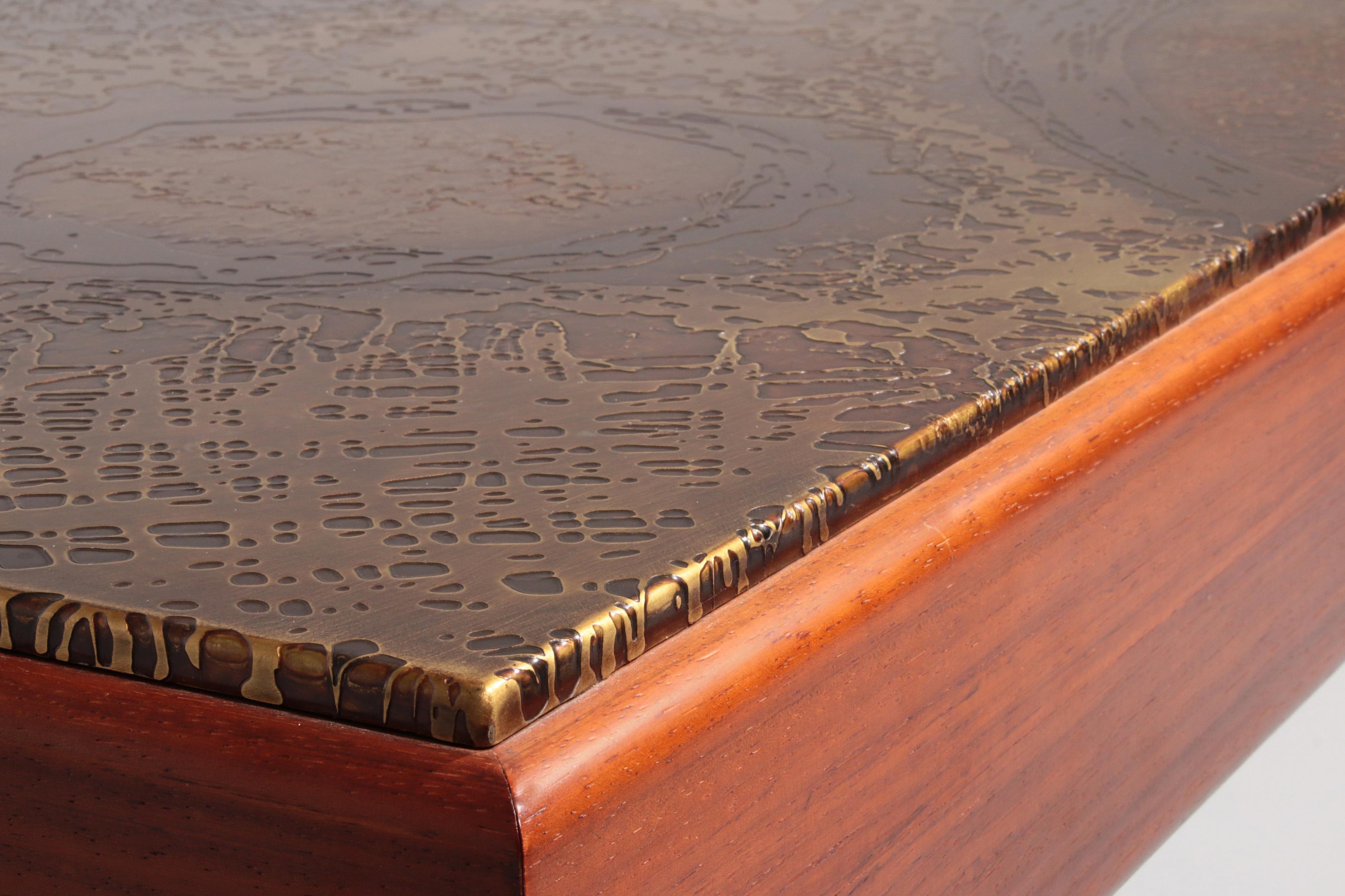 Brutalist Coffee Table with Copper Top and Wooden Base 1970 For Sale 3