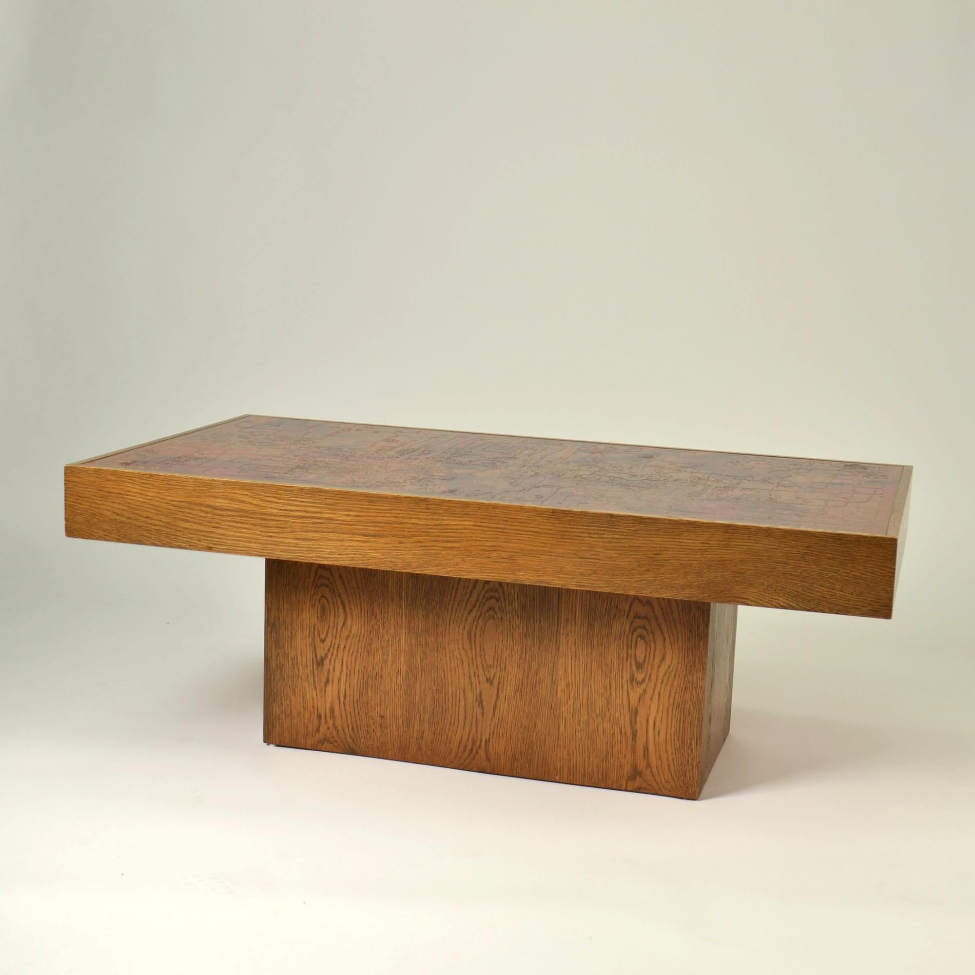 Table basse brutaliste avec plateau en cuivre gravé par Bernhard Rohne en vente 7