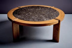Table basse brutaliste avec plateau en ardoise France, années 1960