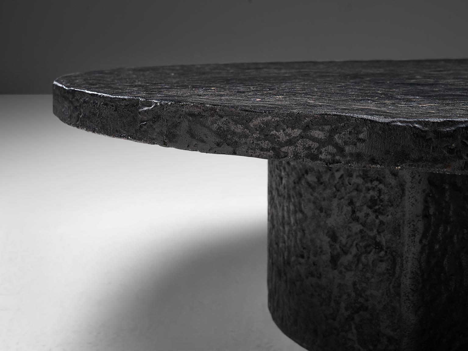 Brutalist Coffee Table with Stone Look In Good Condition In Waalwijk, NL