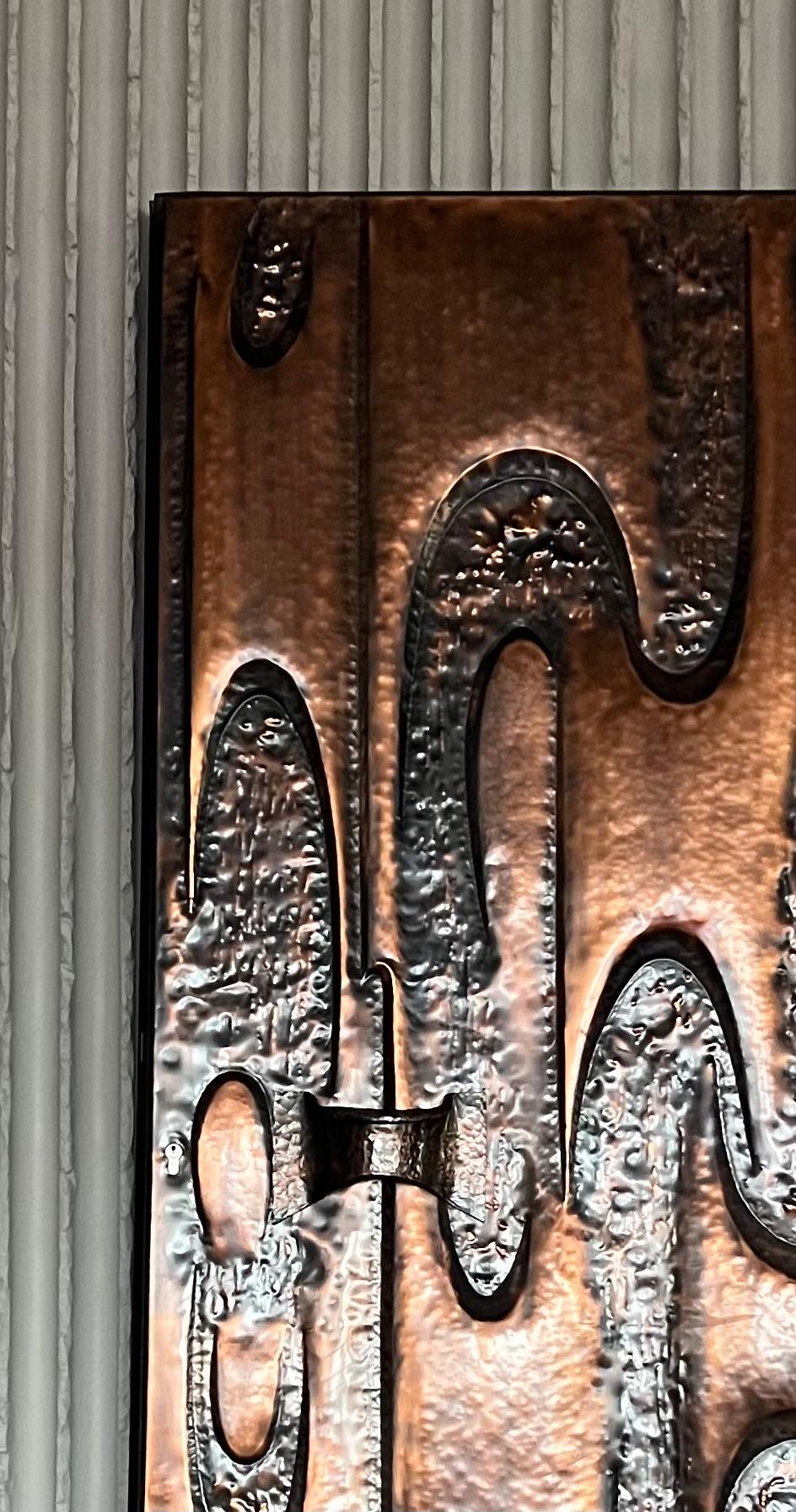 Puerta de cobre brutalista Belga en venta