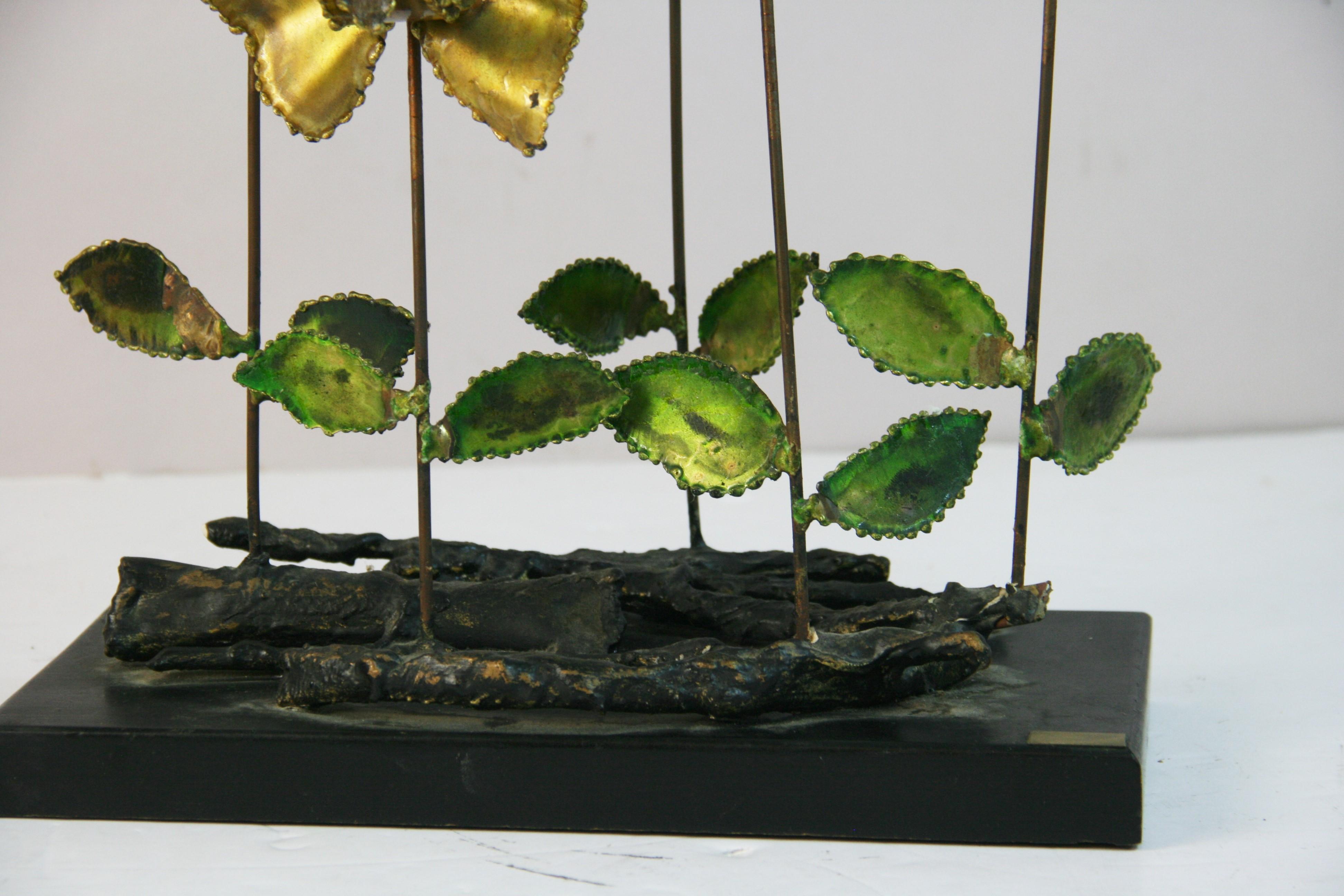 Brutalist Copper Rose Sculpture In Good Condition For Sale In Douglas Manor, NY