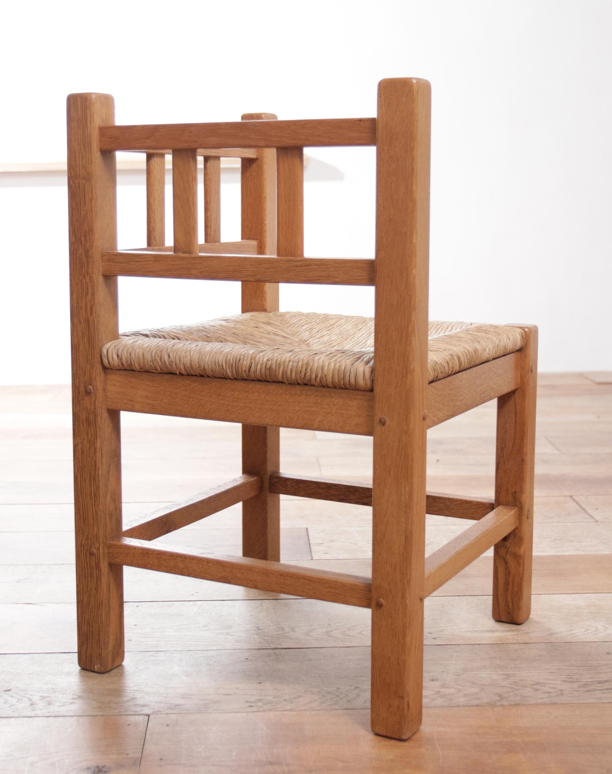 Brutalist Corner Chair Oak Rush, 1970s For Sale 8
