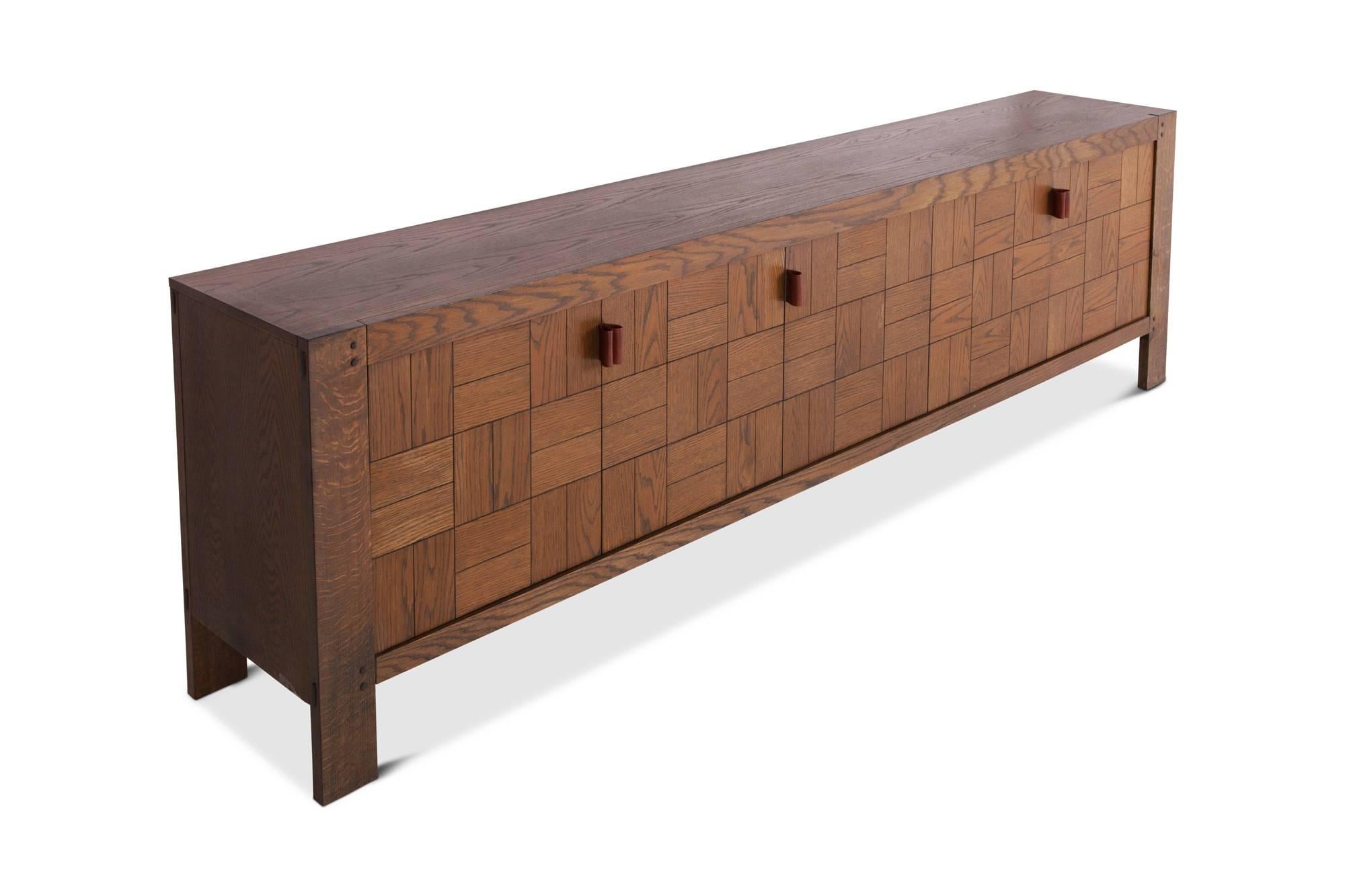 Brutalist Credenza in Stained Oak with Leather Handles In Good Condition In Antwerp, BE