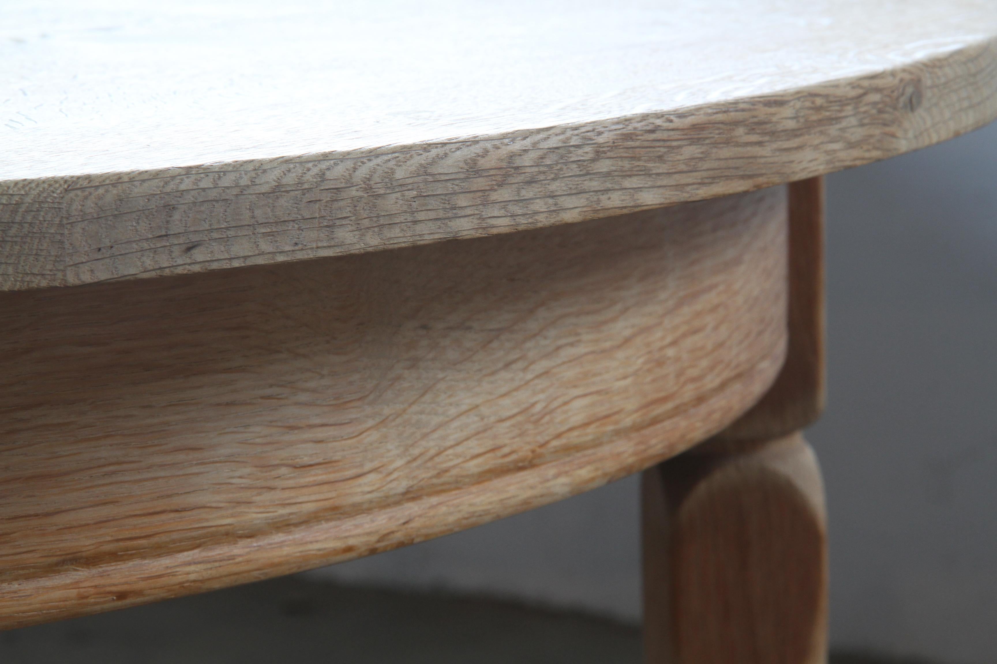Table de salle à manger à rallonge en Oak danois brutaliste dans le style de Henning Kjærnulf. 4