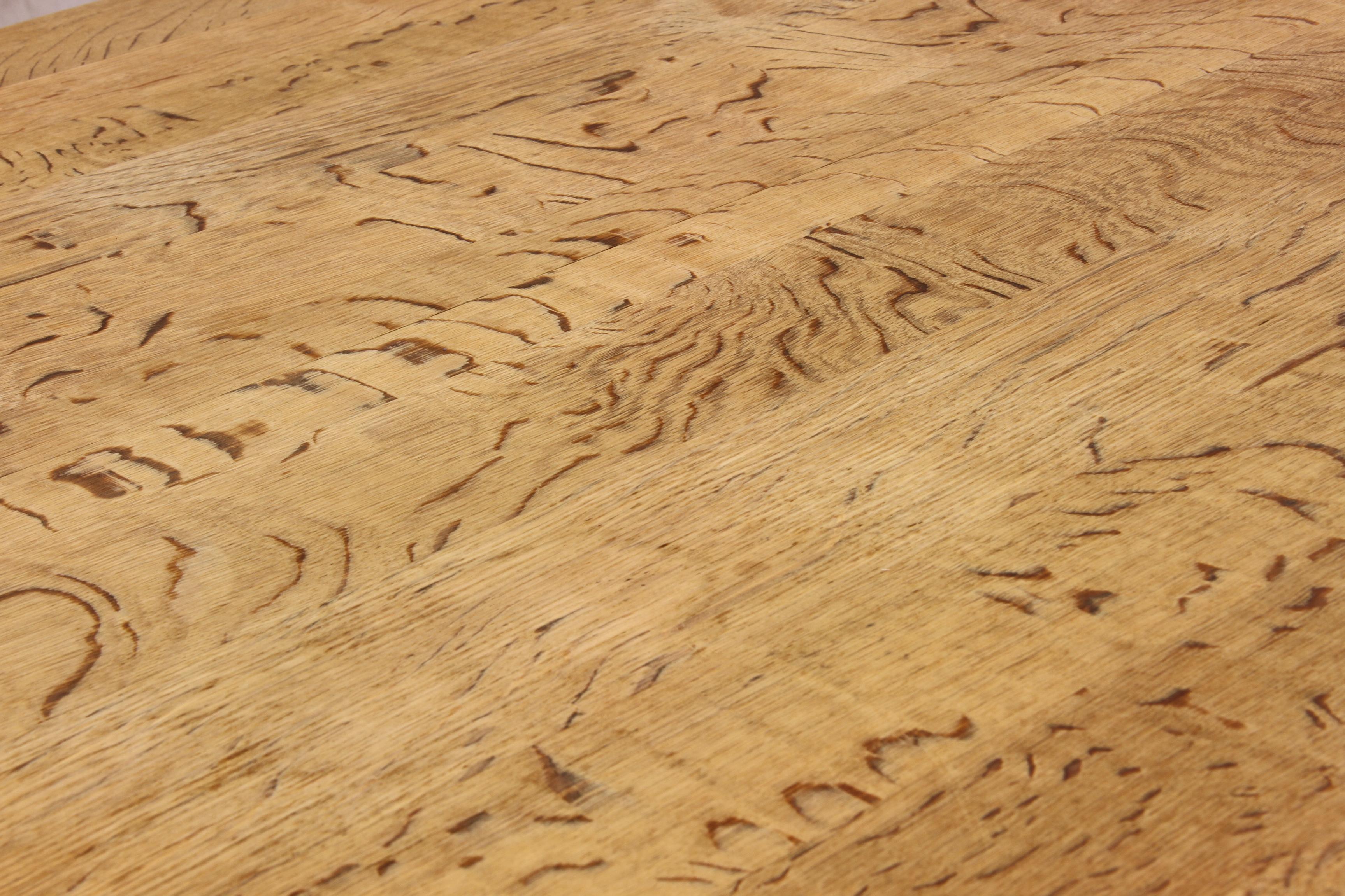 Table de salle à manger à rallonge en Oak danois brutaliste dans le style de Henning Kjærnulf. 9
