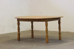 Brutalist Danish Oak Extending Dining Table in the style of Henning Kjærnulf