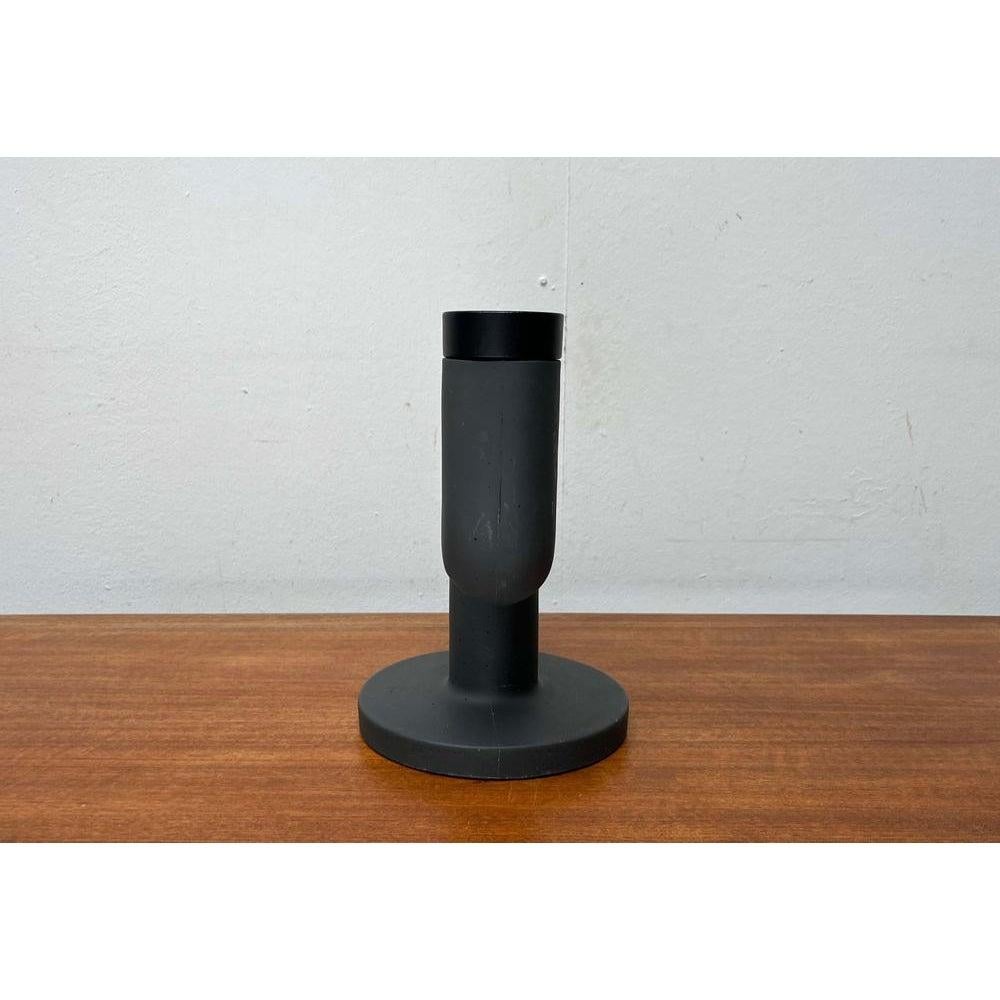 Brutalistischer Kerzenhalter der dänischen Weight Here Serie von Kibisi für Menu im Angebot 6