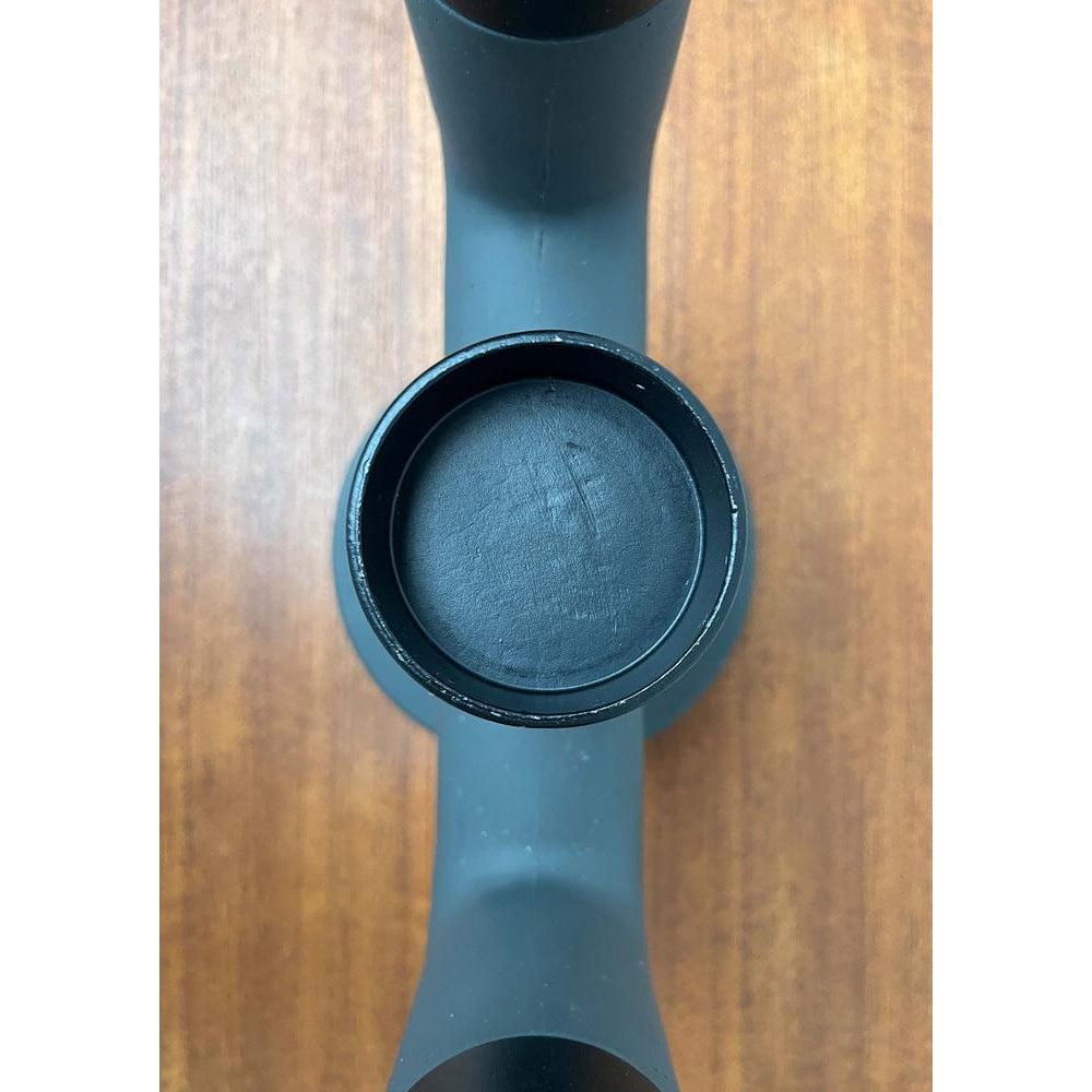 Brutalistischer Kerzenhalter der dänischen Weight Here Serie von Kibisi für Menu im Angebot 2