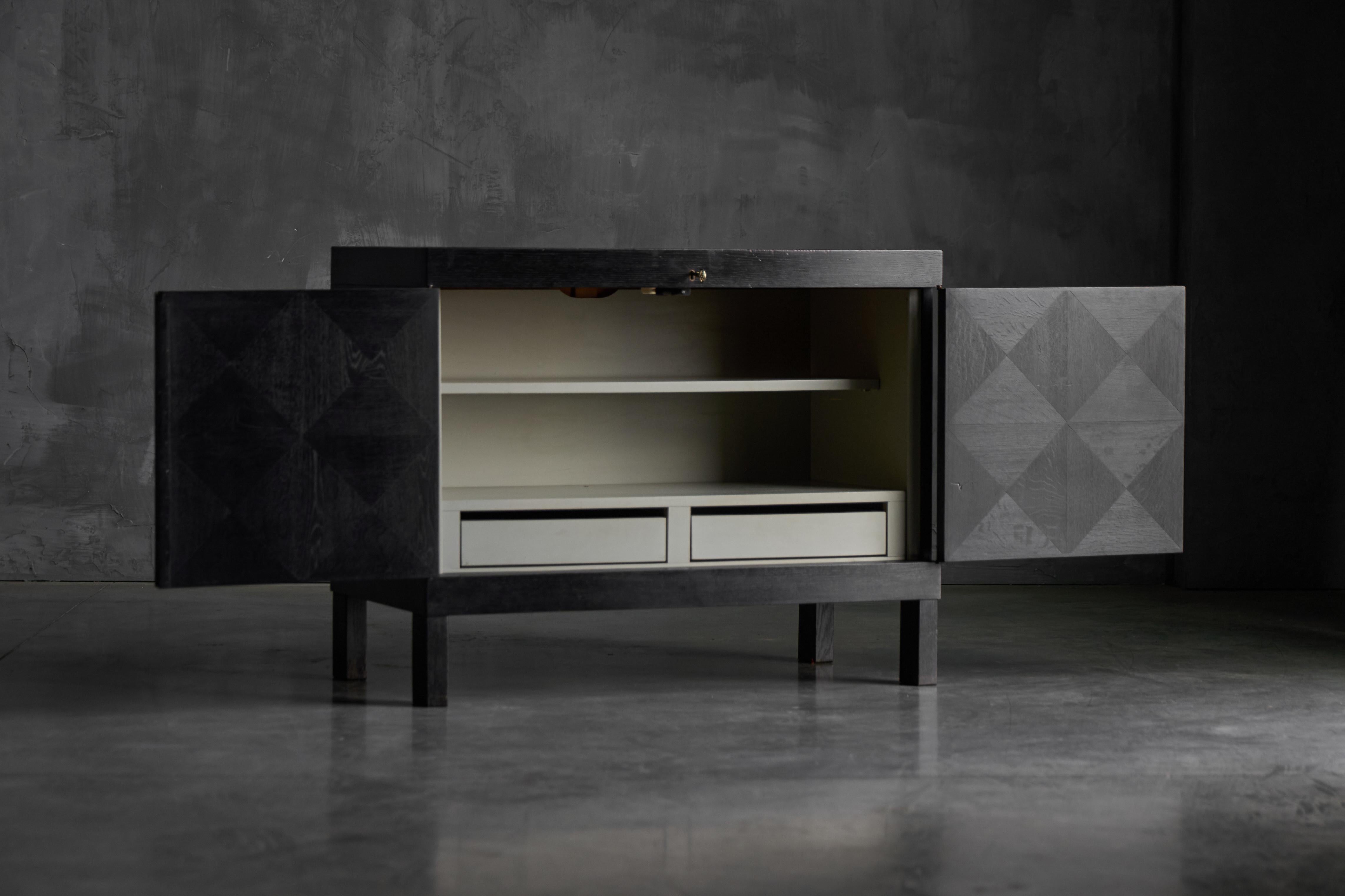 Armoire brutaliste De Coene en Oak Oak teinté, Belgique, années 1970 en vente 5