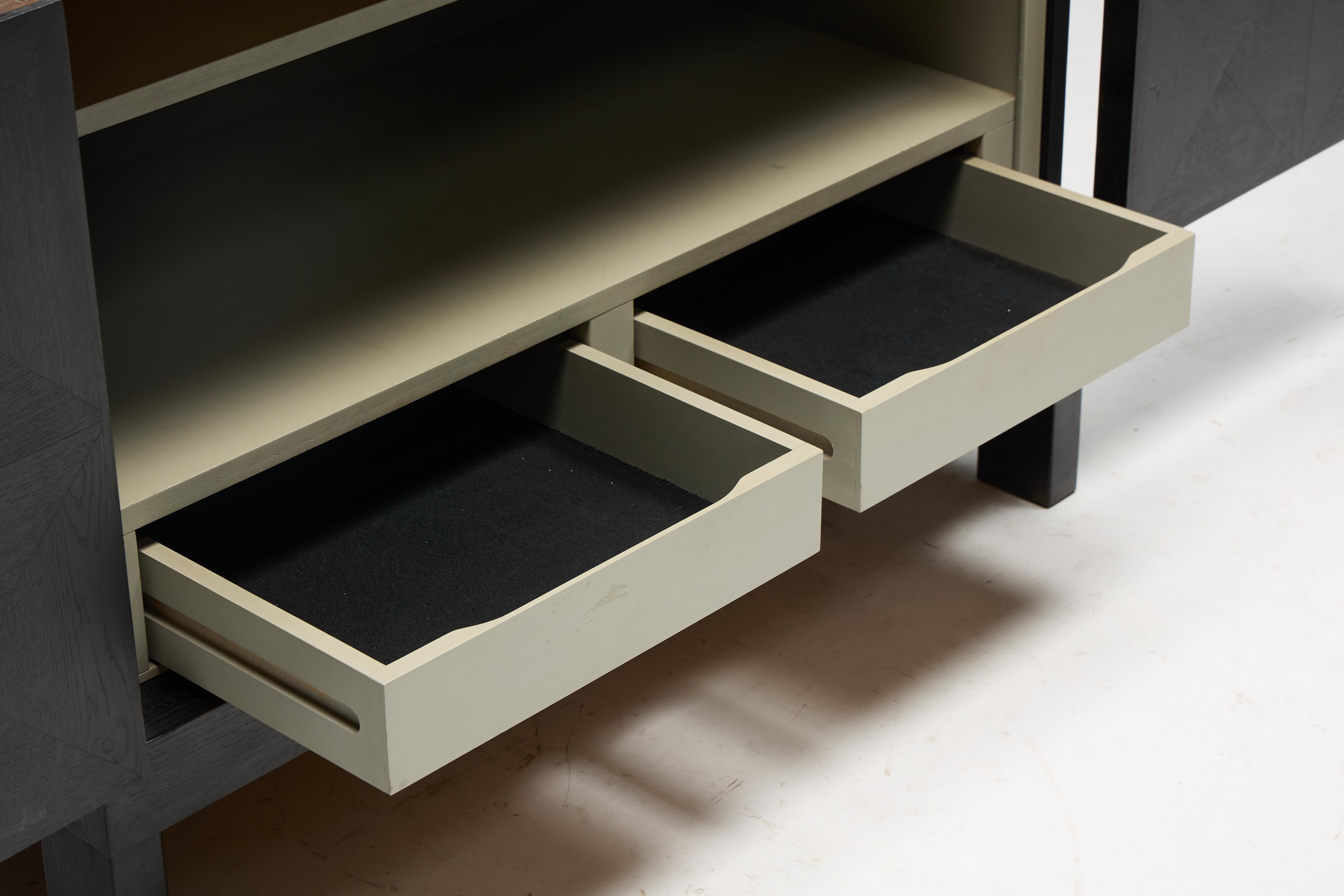 Armoire brutaliste De Coene en Oak Oak teinté, Belgique, années 1970 en vente 1