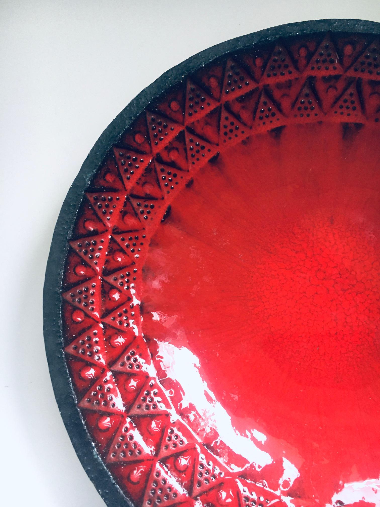 Brutalist Design Art Ceramic Bowl by Jan Nolf, Perignem Belgium 1950's For Sale 2