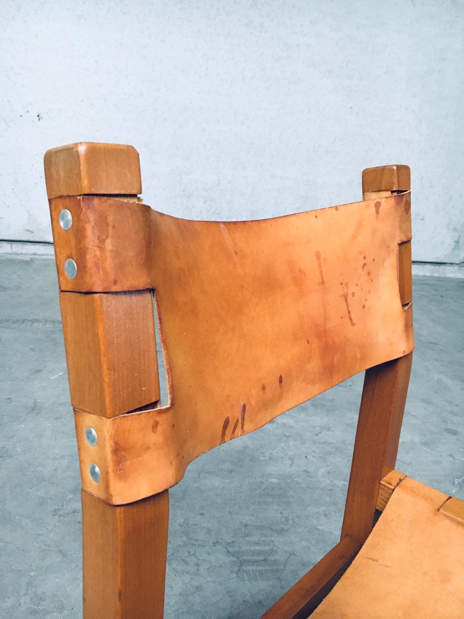 Brutalist Design Elm & Leather Dining Chairs by Maison Regain, France 1960's For Sale 10