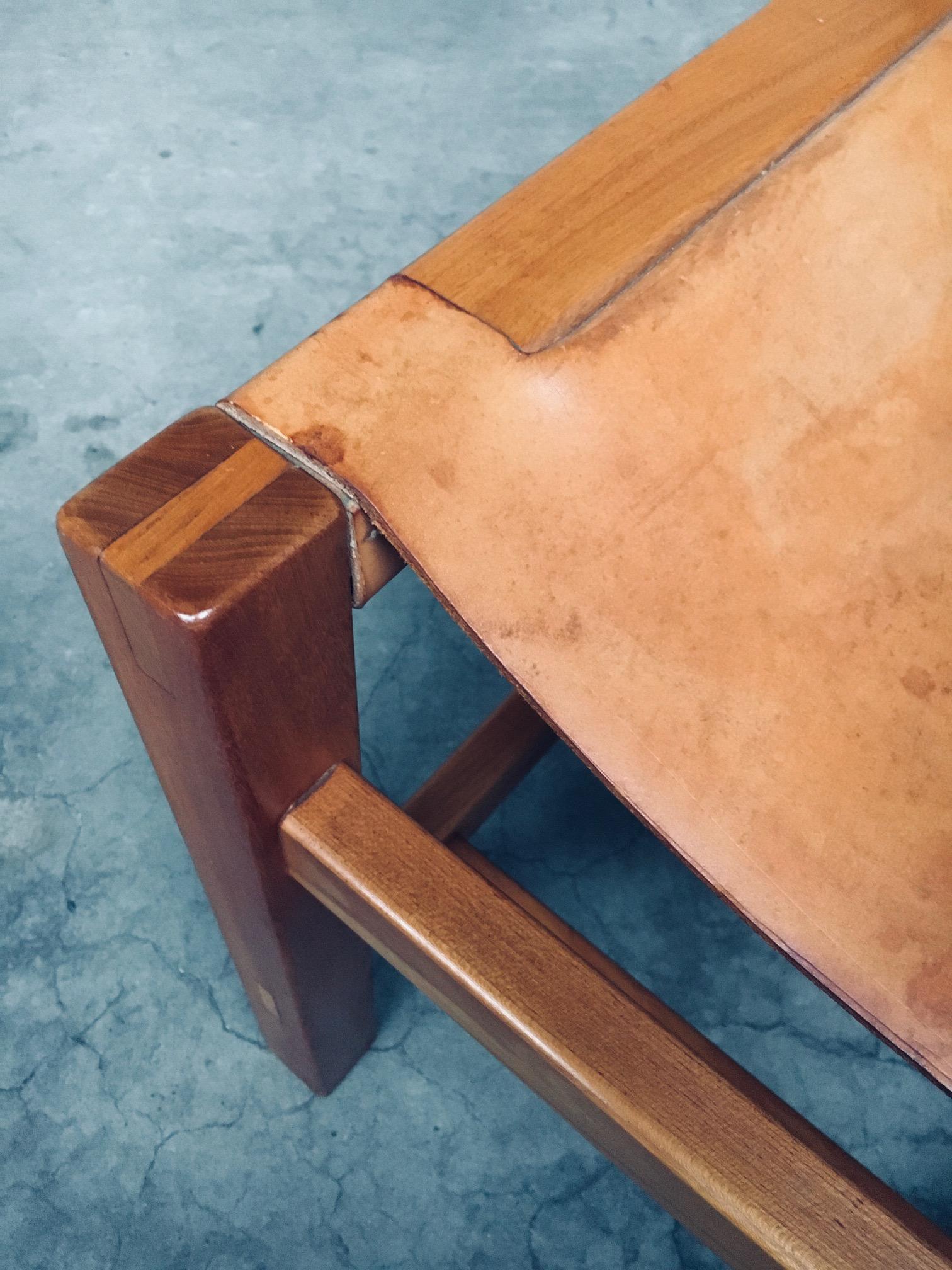 Brutalist Design Elm & Leather Dining Chairs by Maison Regain, France 1960's For Sale 15