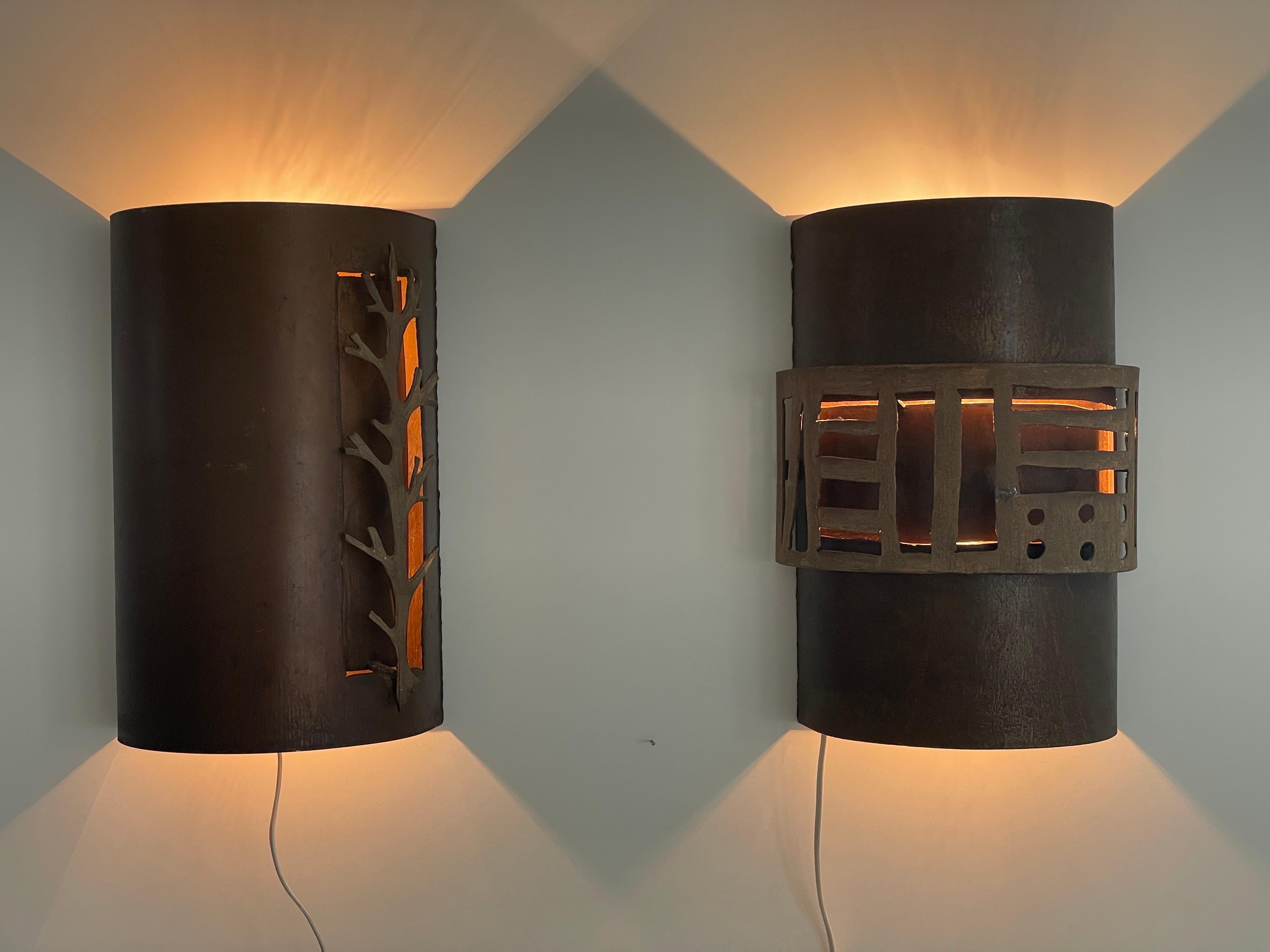 Brutalist Design Large Pair of Sconces, 1980s, Italy For Sale 3