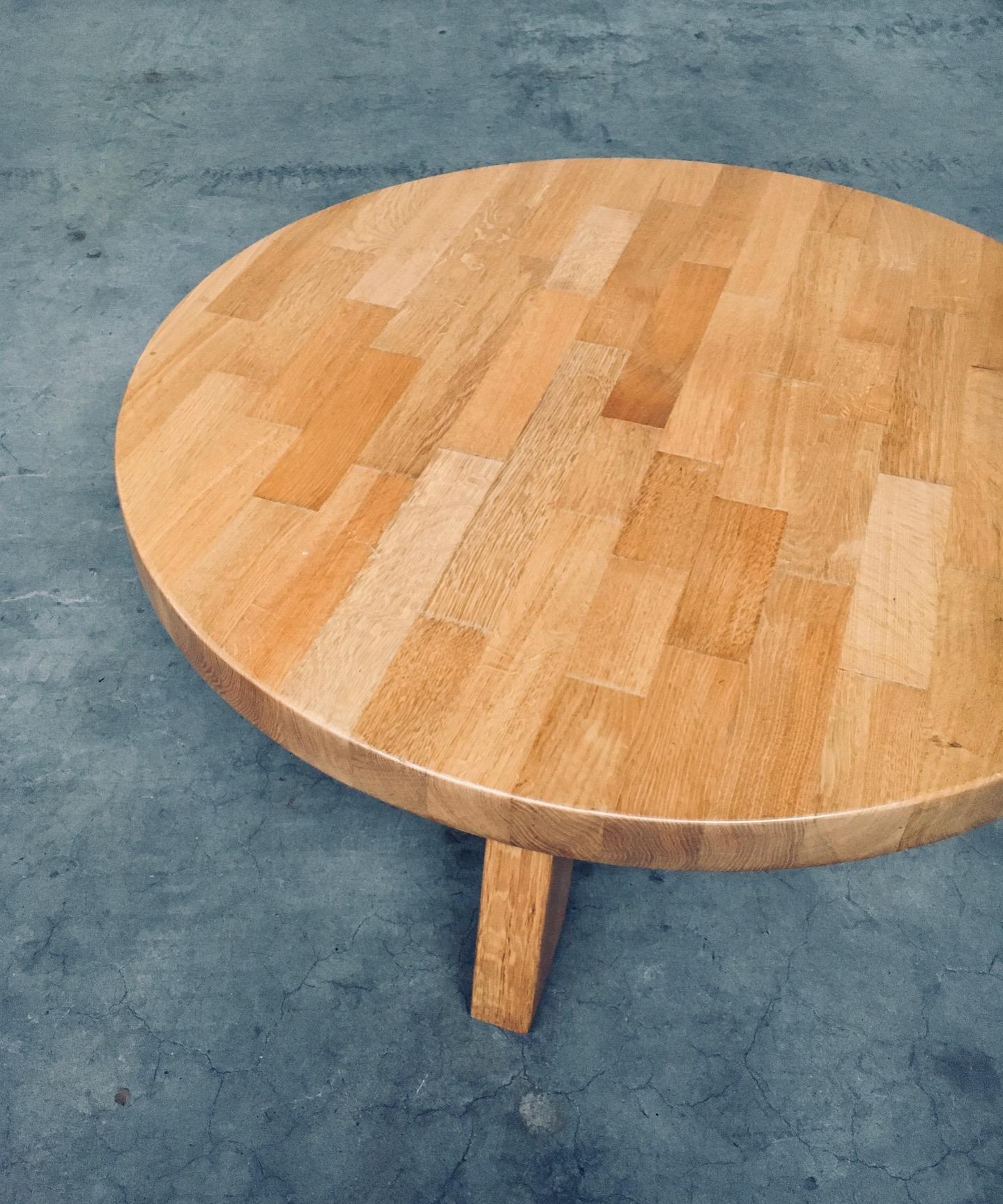 Brutalist Design Oak Round Coffee Table by Meubelfabriek Oisterwijk For Sale 1