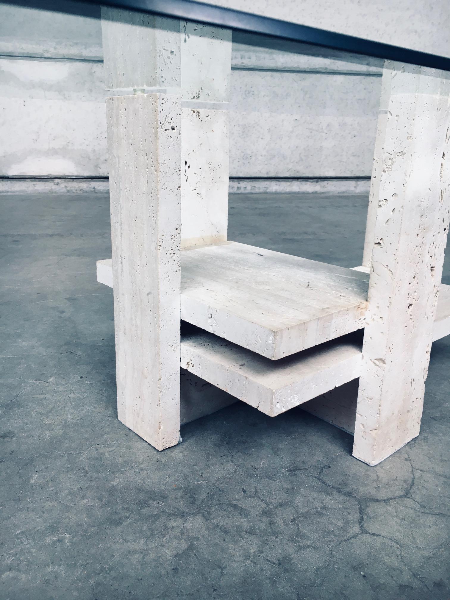 Mesa baja de travertino de diseño brutalista de Willy Ballez, Bélgica Años 70 en venta 6