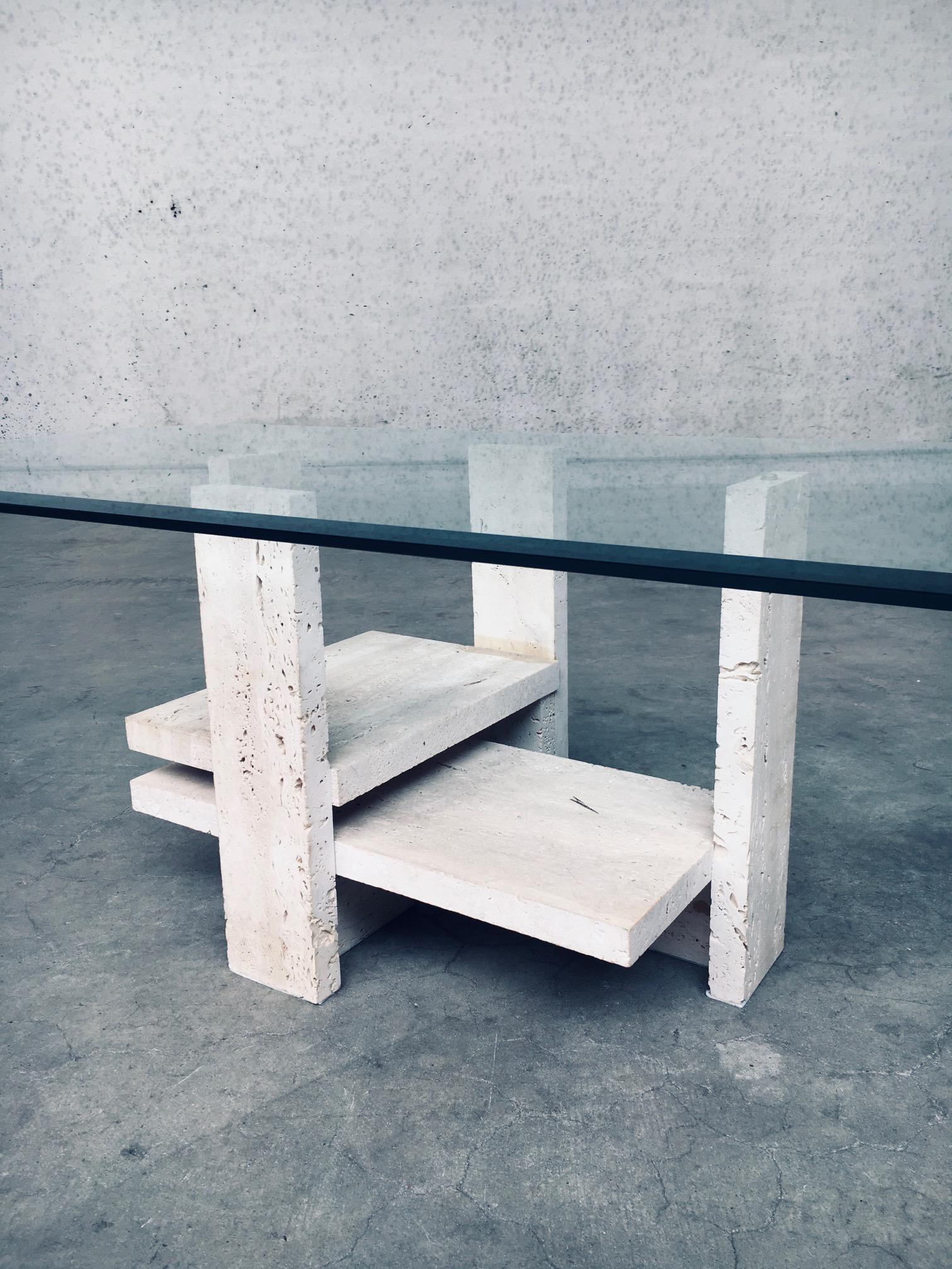 Mesa baja de travertino de diseño brutalista de Willy Ballez, Bélgica Años 70 en venta 11