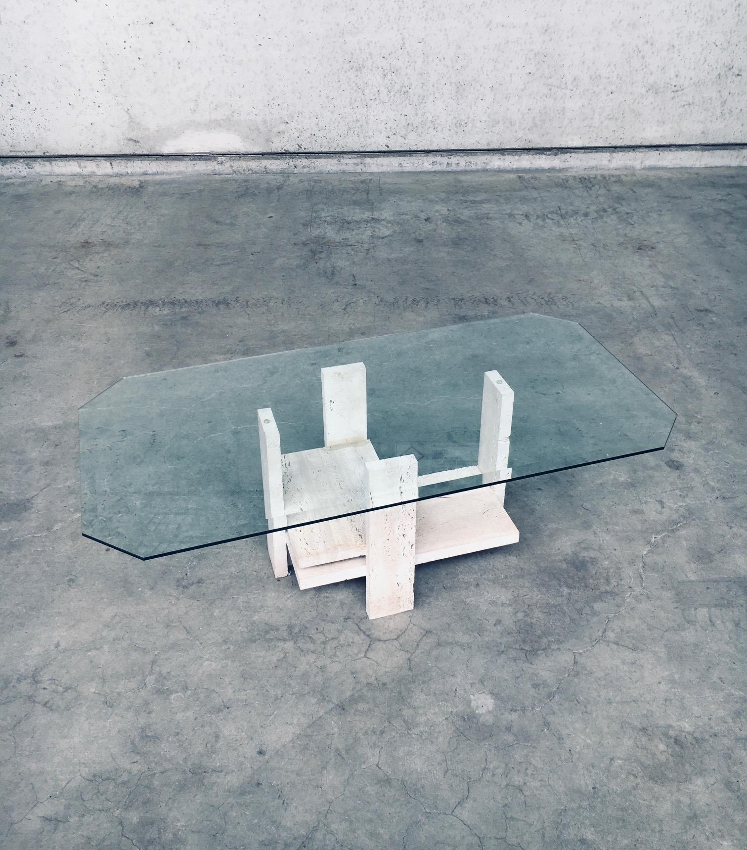 Brutalist Design Travertine Coffee Table by Willy Ballez, Belgium 1970's In Good Condition For Sale In Oud-Turnhout, VAN