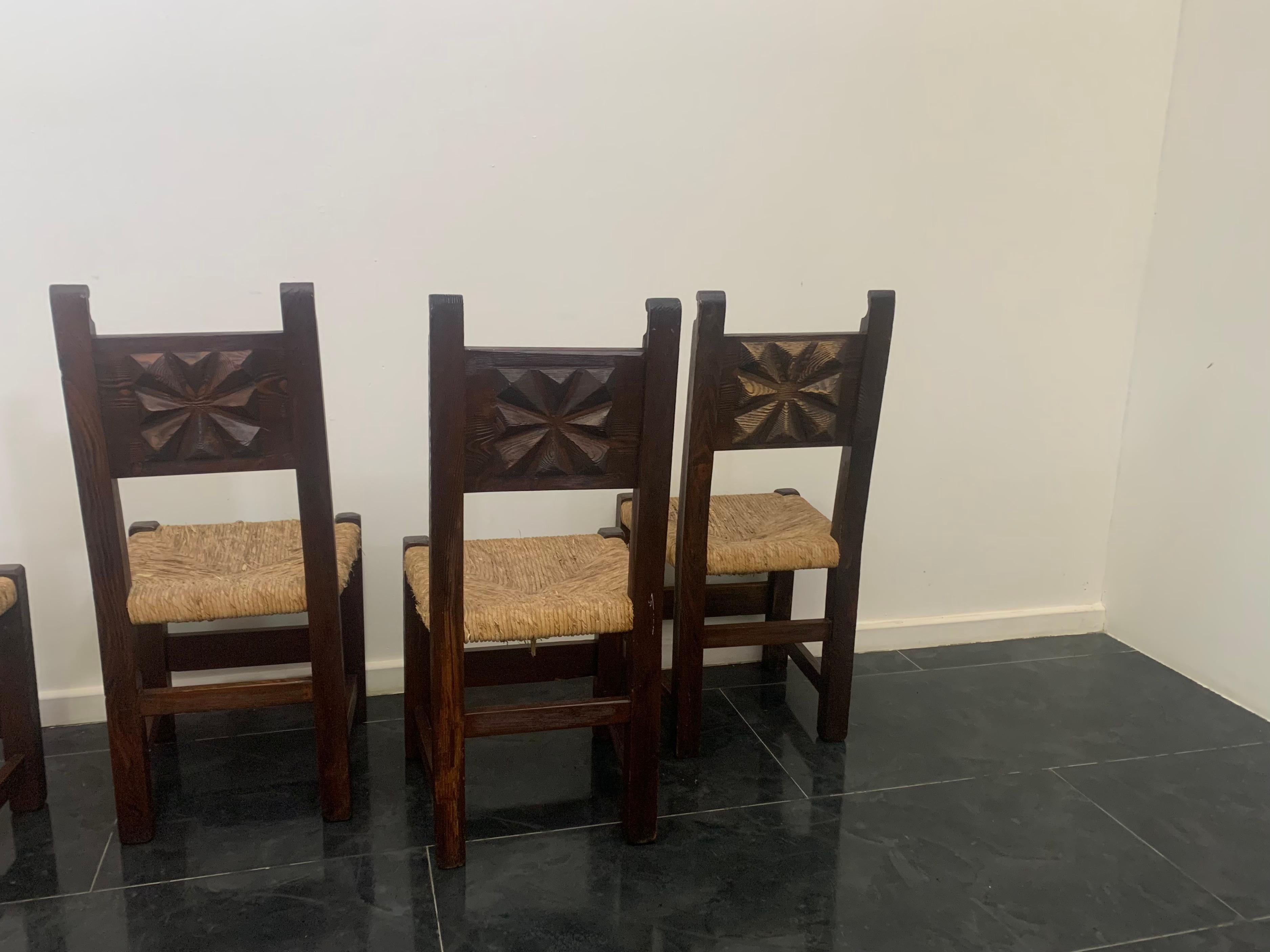 Brutalist Dining Chairs in Sculpted Oak, 1950s, Set of 5 For Sale 3