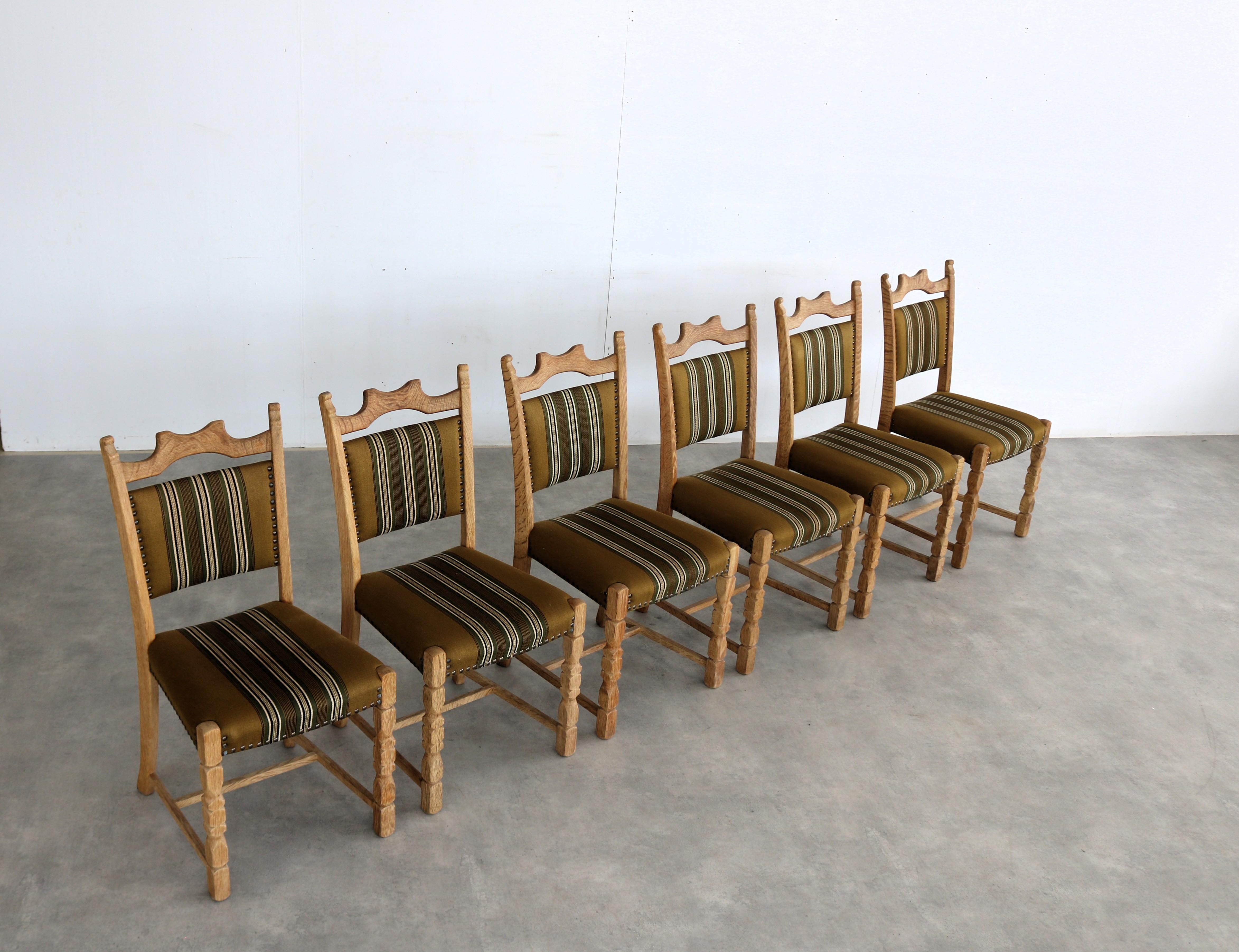 brutalist dining chairs  vintage chairs  1960s  oak For Sale 4