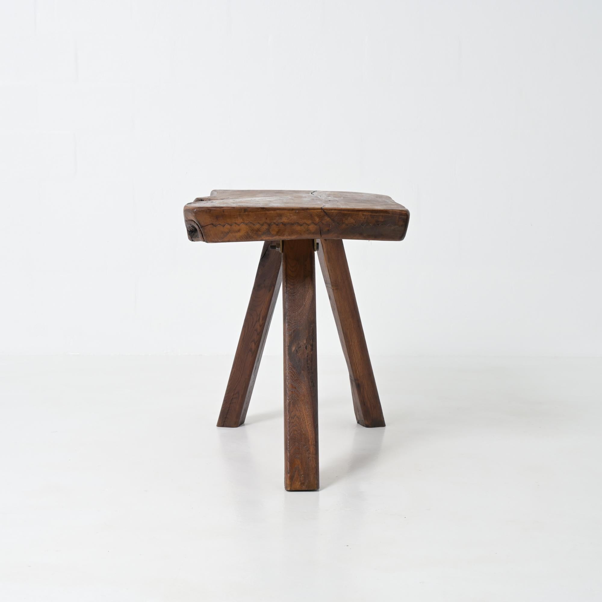 Brutalist Dining Table by Mobichalet For Sale 2