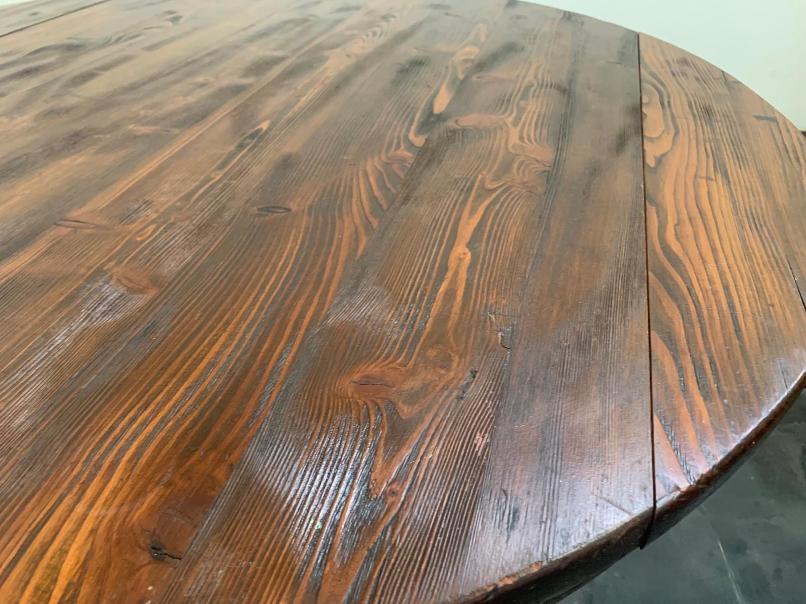 Brutalist Dining Table in Oak In Good Condition For Sale In Montelabbate, PU