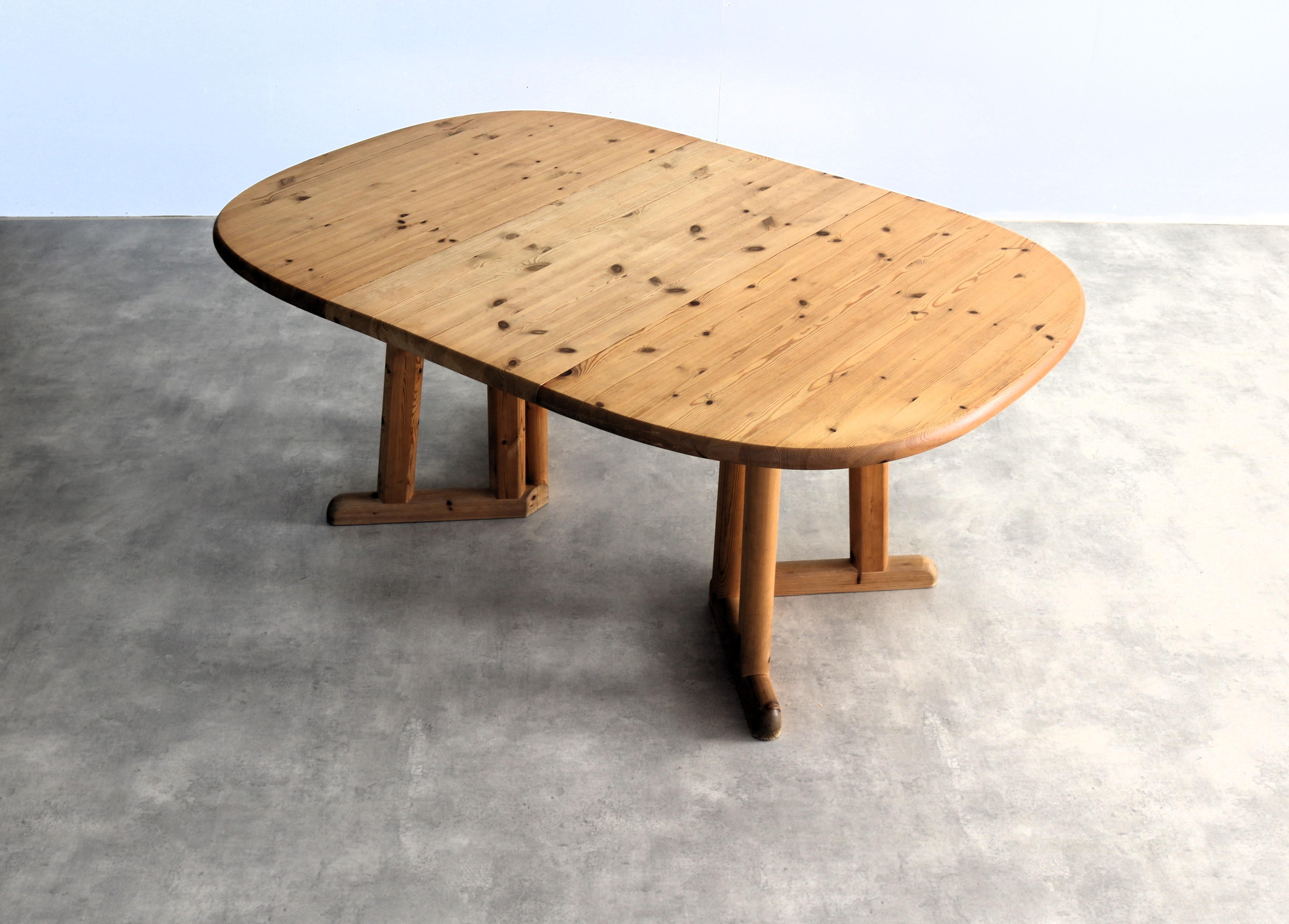 brutalist dining table  pine table  extendable  70s 4