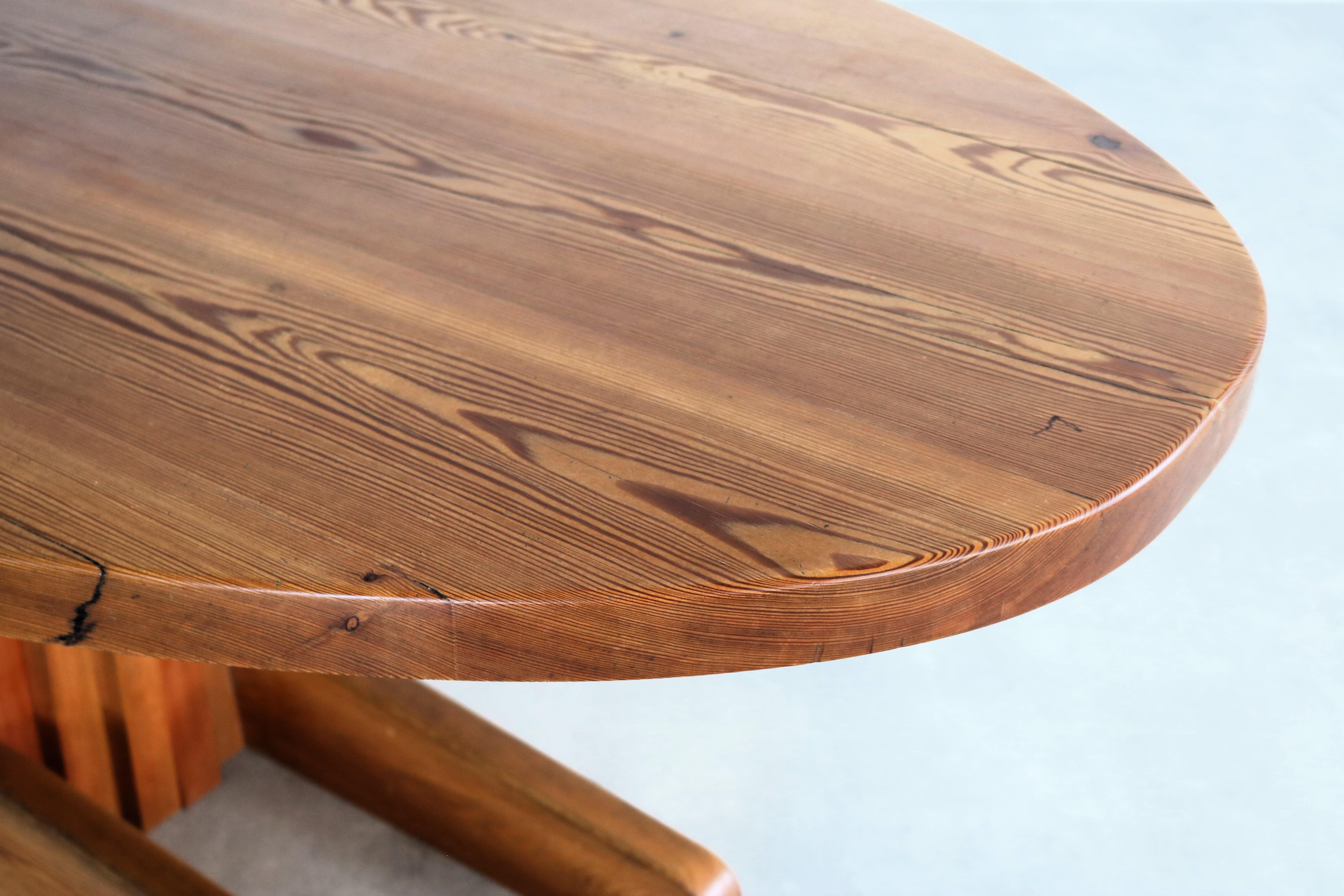 Mid-20th Century brutalist dining table  table  60s  oval