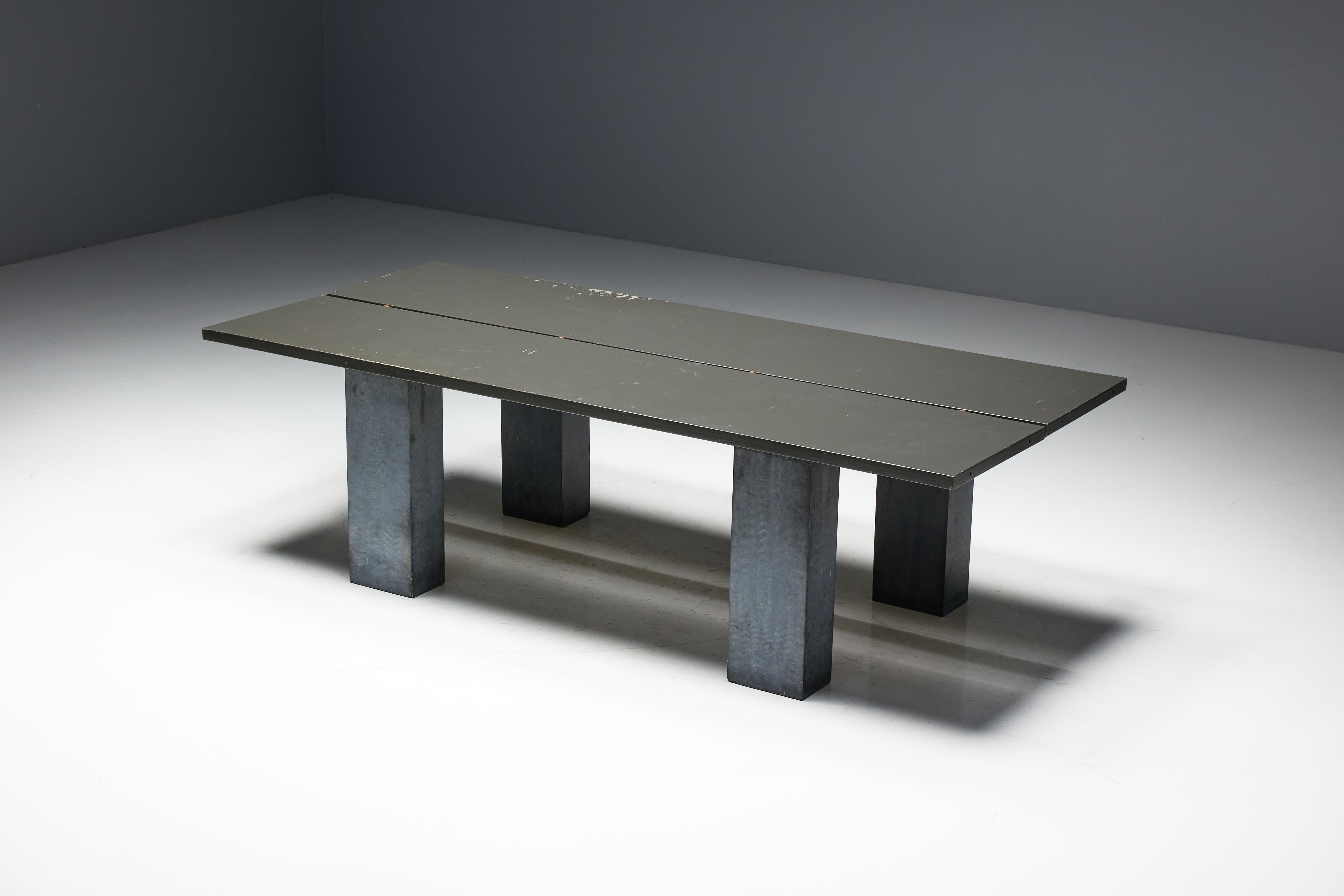 Table de salle à manger brutaliste avec base en pierre, Belgique, 1970 en vente 5
